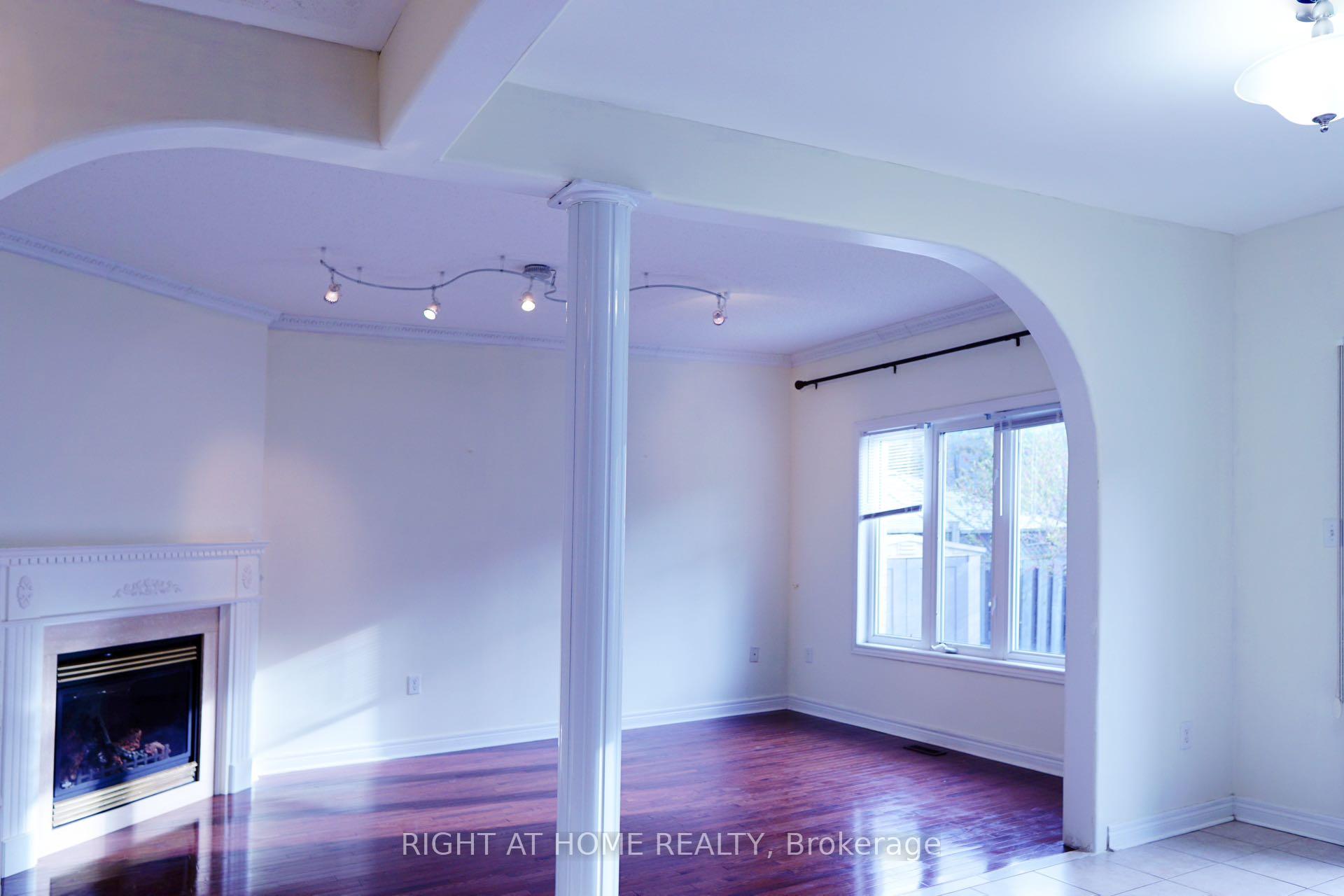Photo 7 of 102 Rivington Avenue, Vaughan, Patterson — HOMEH