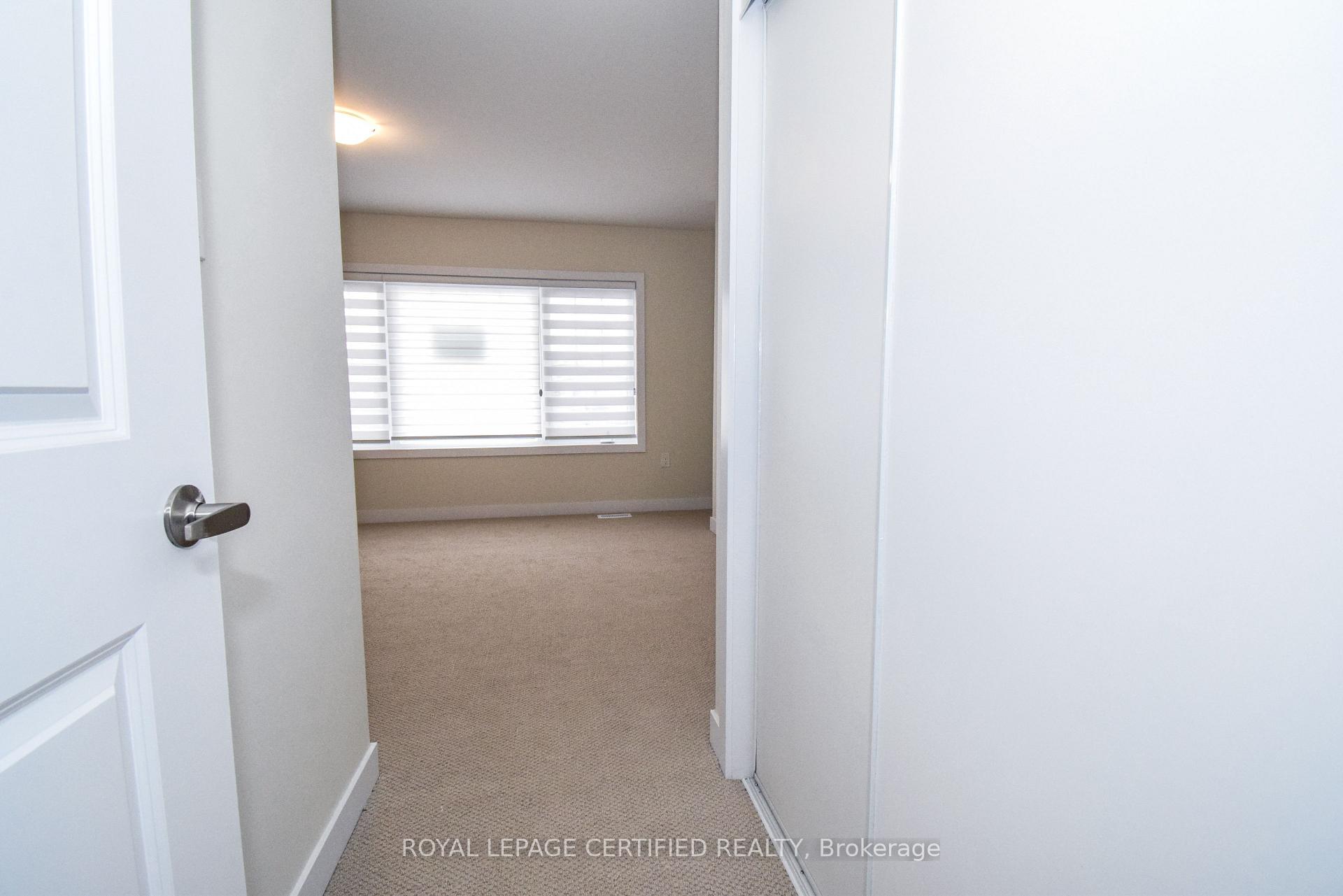 Photo 36 of 22 stern Drive E, Welland, Dain City — HOMEH
