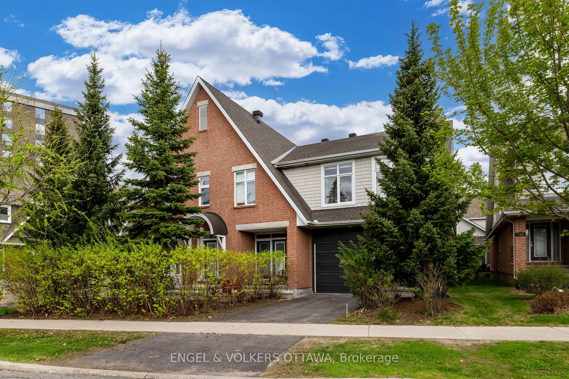 Photo 1 of 2368 Virginia Drive, Ottawa, Guildwood Estates - Urbandale Acres — HOMEH