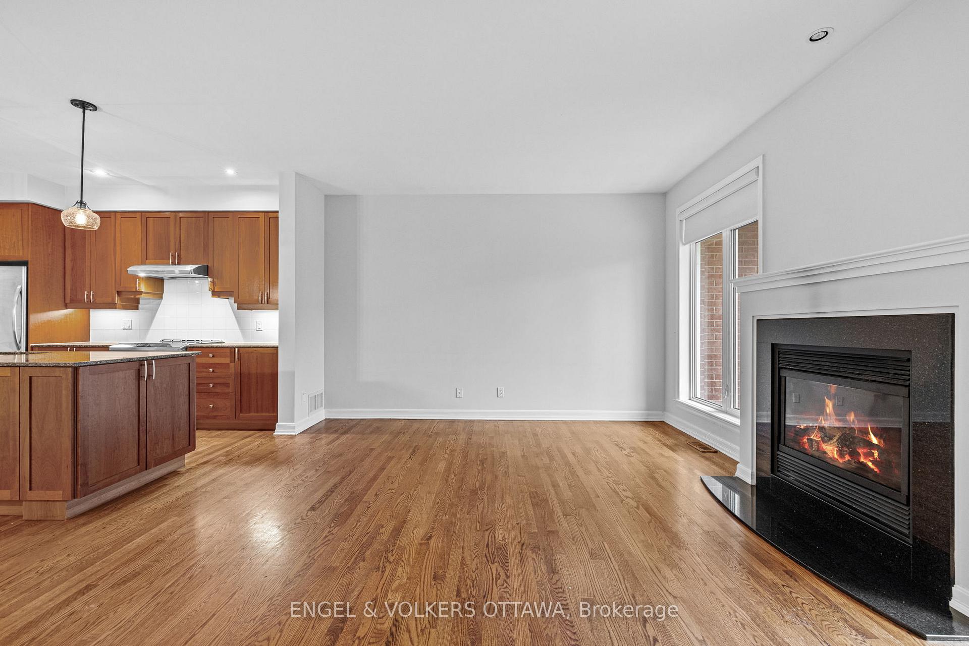 Photo 15 of 2368 Virginia Drive, Ottawa, Guildwood Estates - Urbandale Acres — HOMEH
