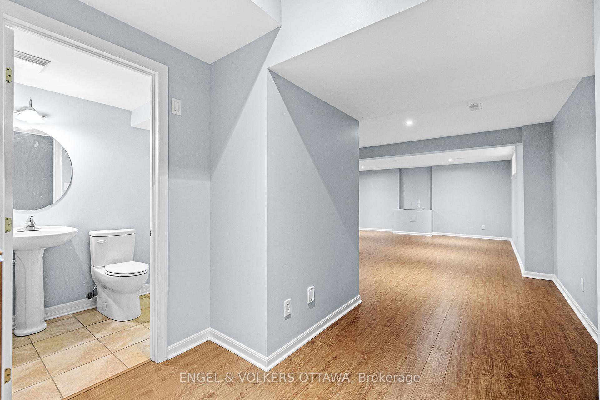 Photo 39 of 2368 Virginia Drive, Ottawa, Guildwood Estates - Urbandale Acres — HOMEH