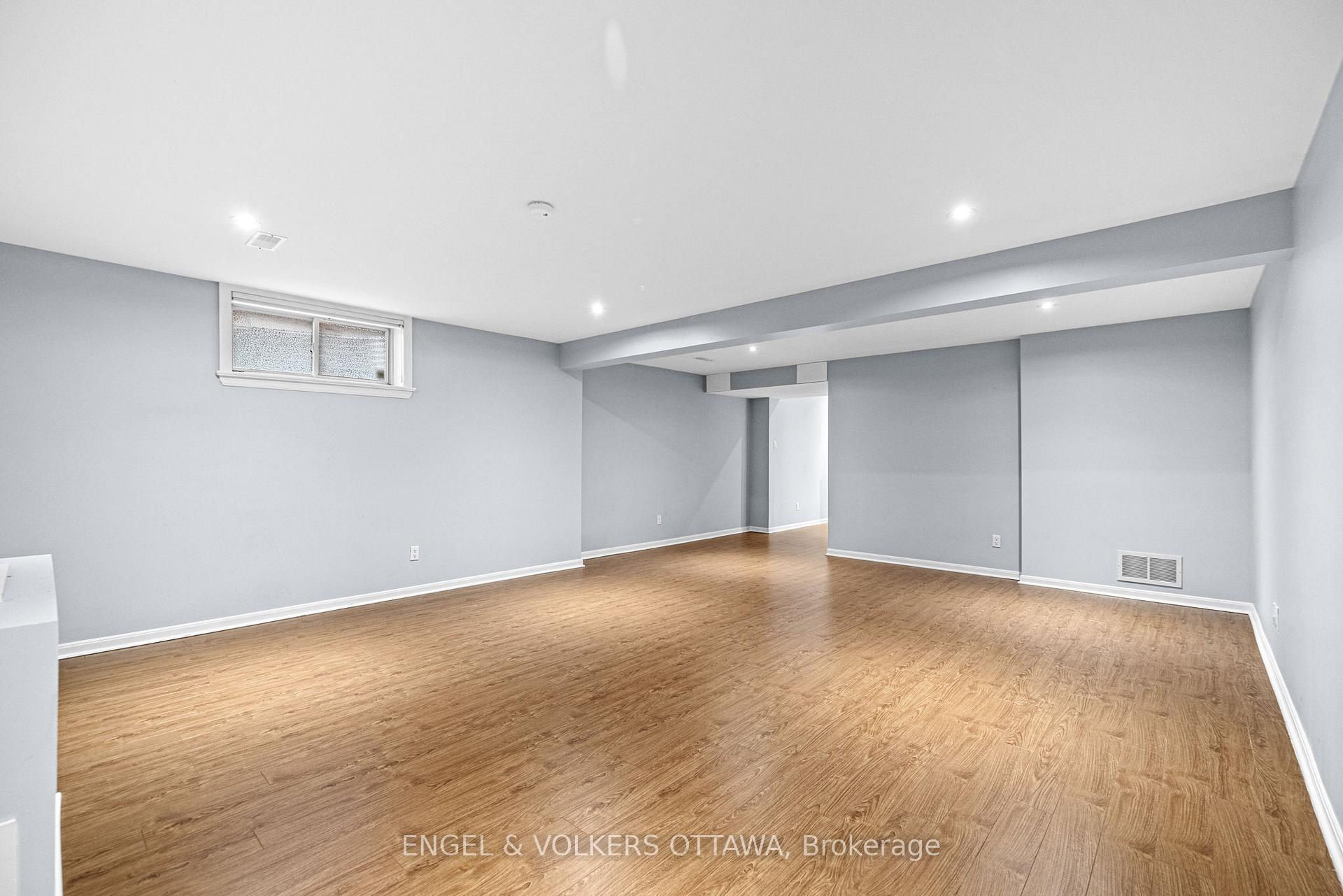 Photo 35 of 2368 Virginia Drive, Ottawa, Guildwood Estates - Urbandale Acres — HOMEH