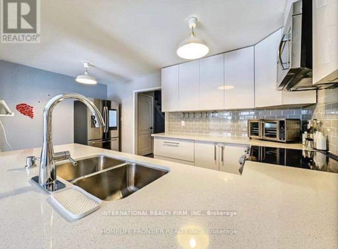 Photo 9 of 6 Casabel Drive N, Vaughan, Vellore Village — HOMEH