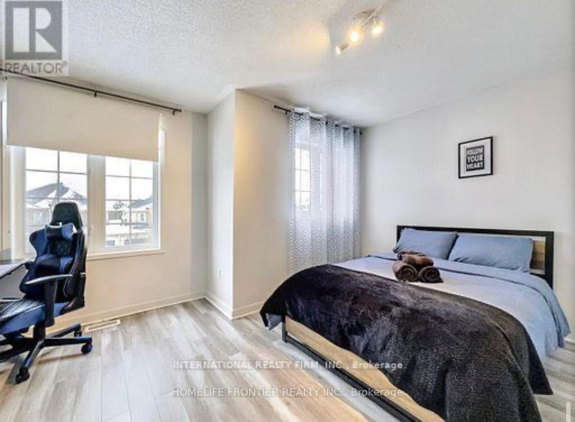 Photo 14 of 6 Casabel Drive N, Vaughan, Vellore Village — HOMEH