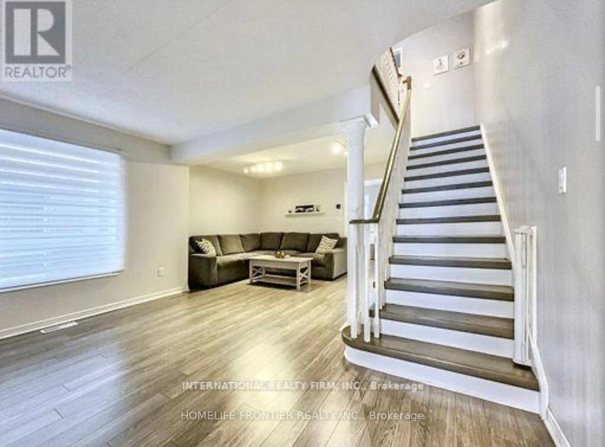 Photo 20 of 6 Casabel Drive N, Vaughan, Vellore Village — HOMEH