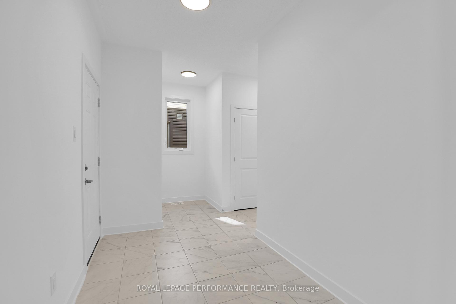 Photo 13 of 918 Omagaki Way, Ottawa, Blossom Park/Kemp Park/Findlay Creek — HOMEH