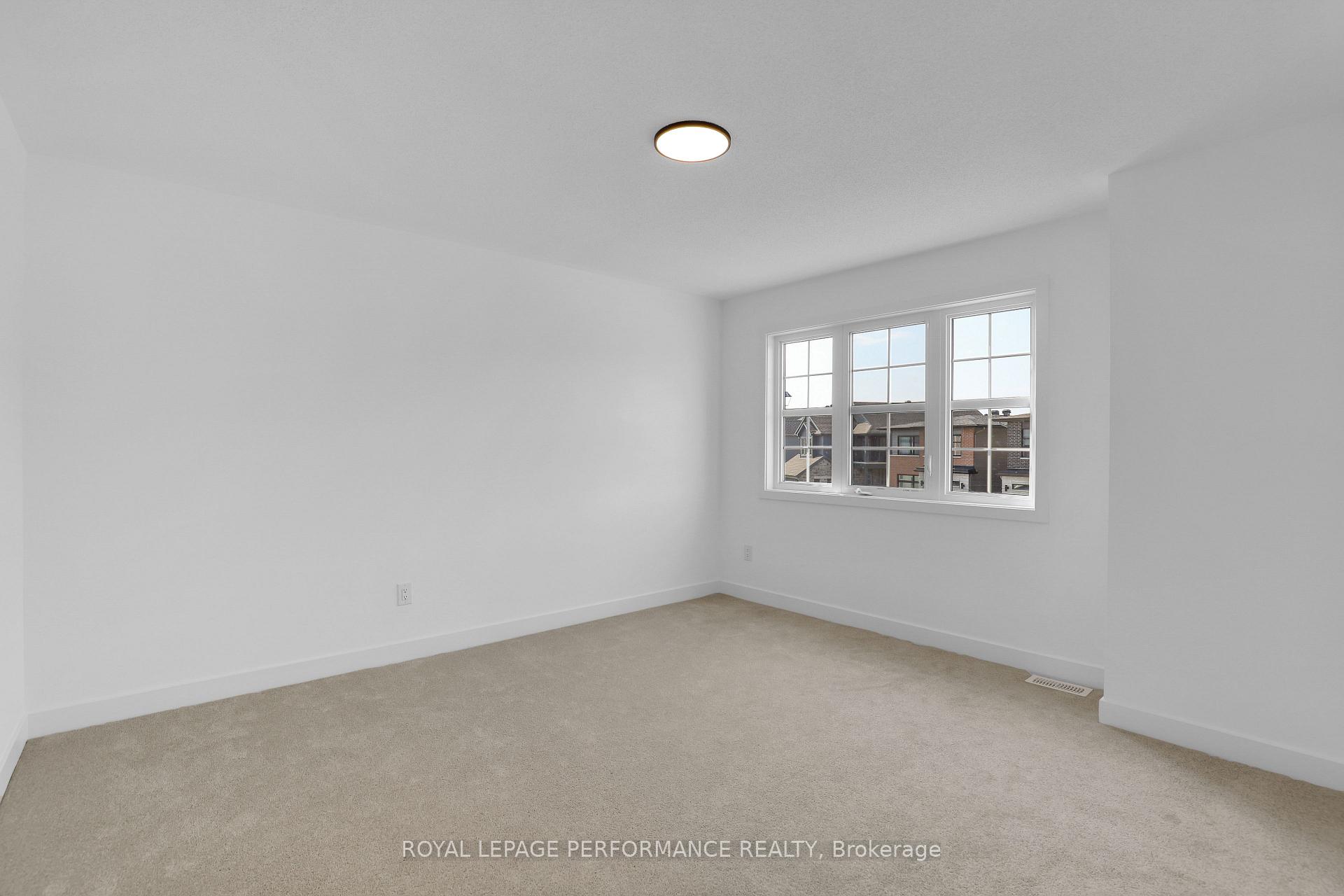 Photo 18 of 918 Omagaki Way, Ottawa, Blossom Park/Kemp Park/Findlay Creek — HOMEH
