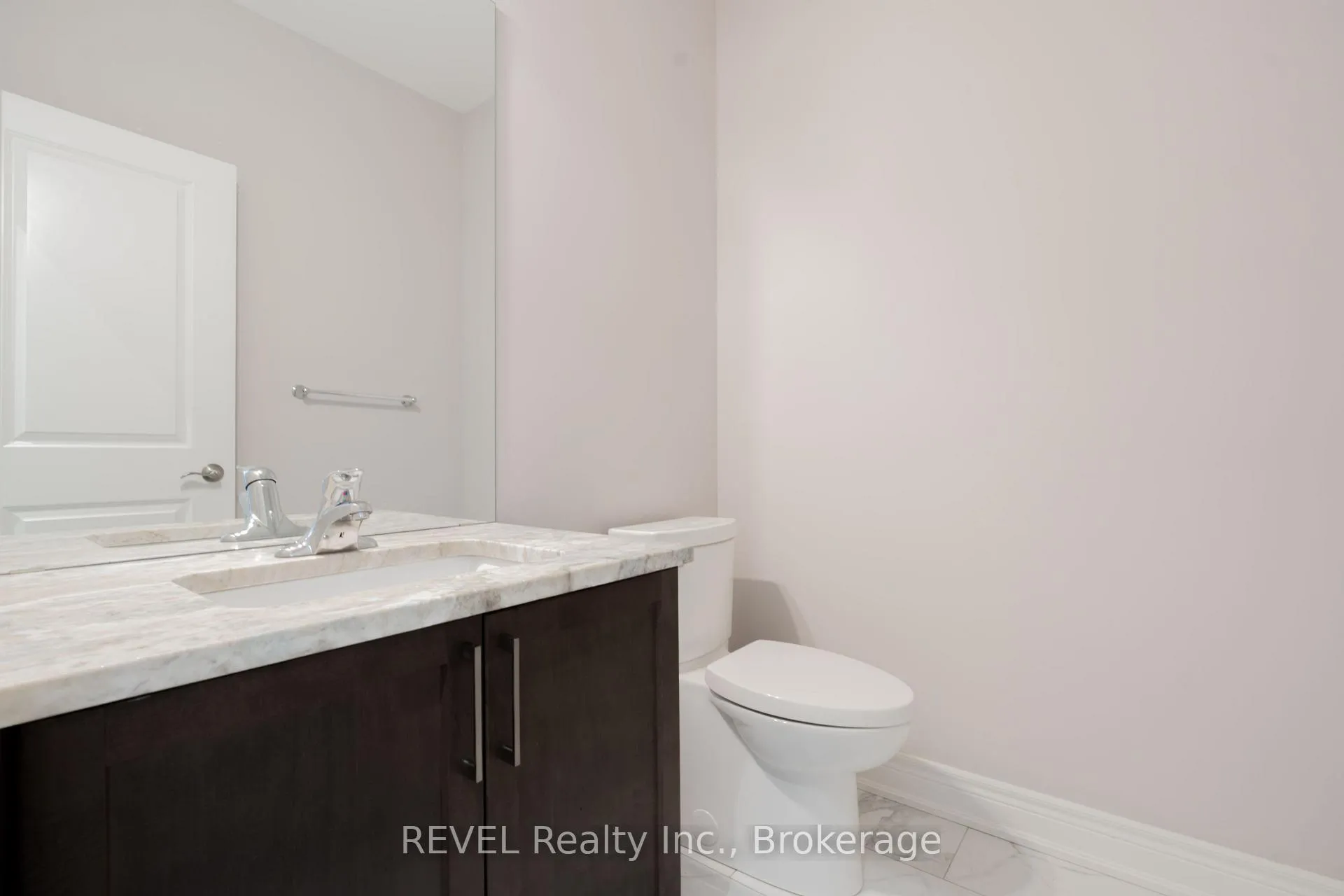 Photo 10 of 202 Viger Drive, Welland, Lincoln/Crowland — HOMEH