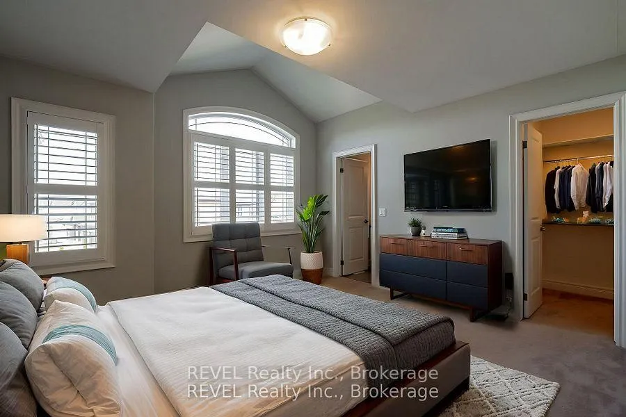 Photo 24 of 202 Viger Drive, Welland, Lincoln/Crowland — HOMEH