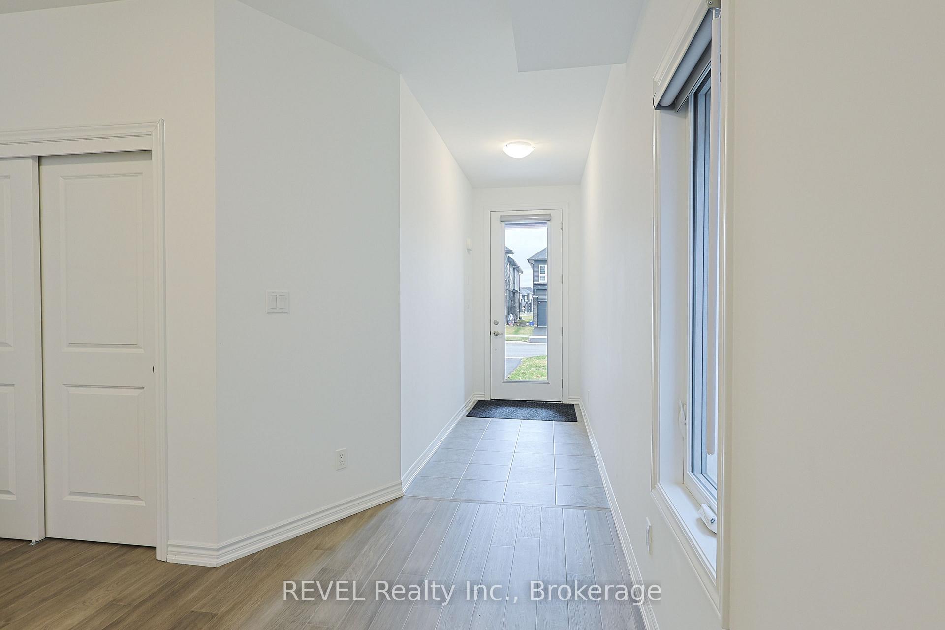 Photo 6 of 16 Mclaughlin Street, Welland, Lincoln/Crowland — HOMEH