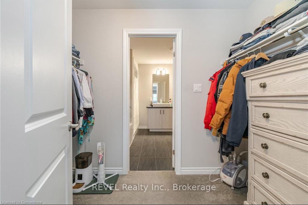 Photo 17 of 16 Mclaughlin Street, Welland, Lincoln/Crowland — HOMEH