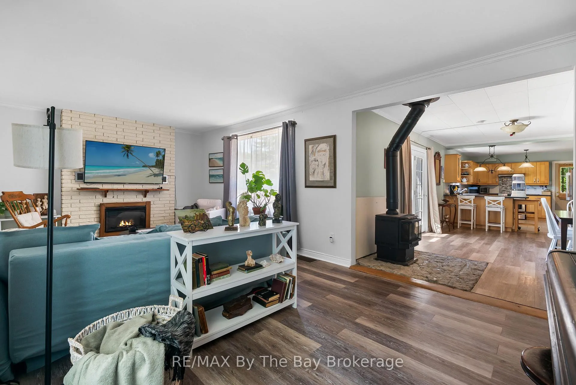 Photo 17 of 11 39th Street S, Wasaga Beach — HOMEH