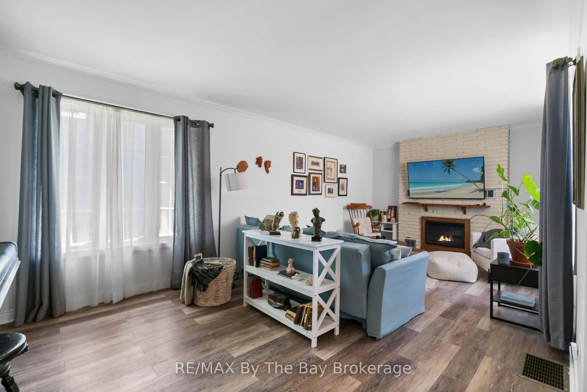 Photo 20 of 11 39th Street S, Wasaga Beach — HOMEH