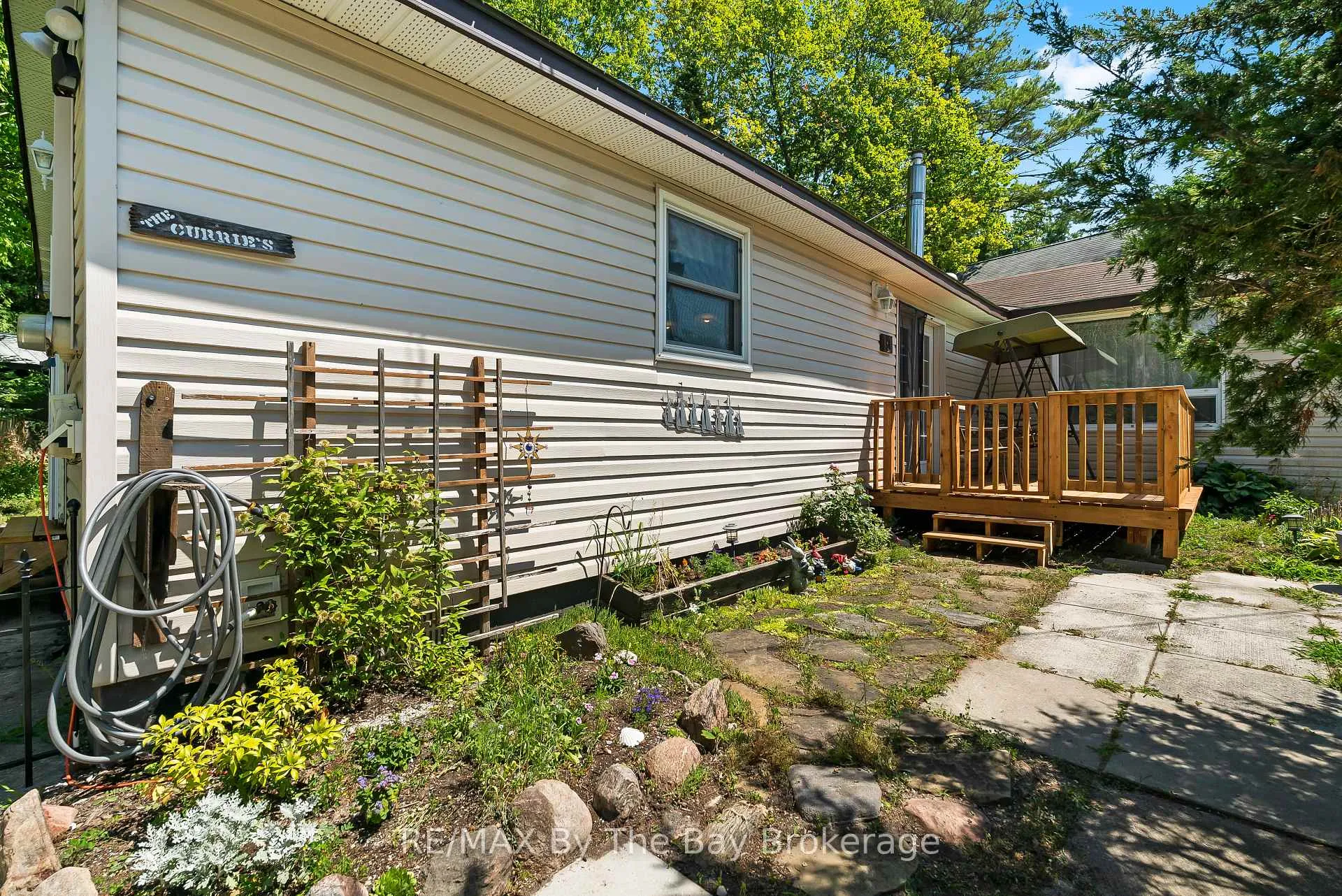 Photo 28 of 11 39th Street S, Wasaga Beach — HOMEH