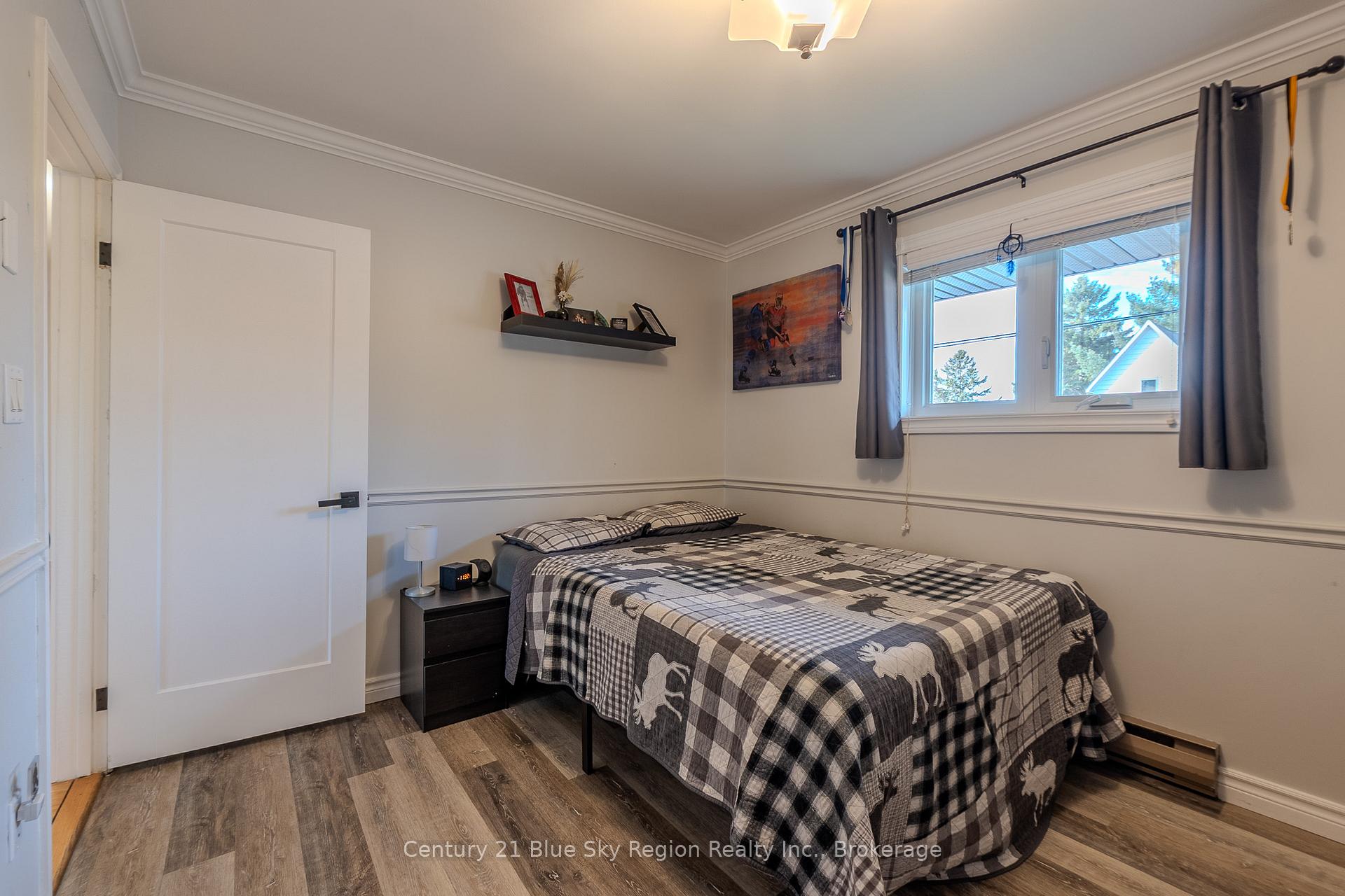 Photo 17 of 280 Arthur Street, West Nipissing, Sturgeon Falls — HOMEH