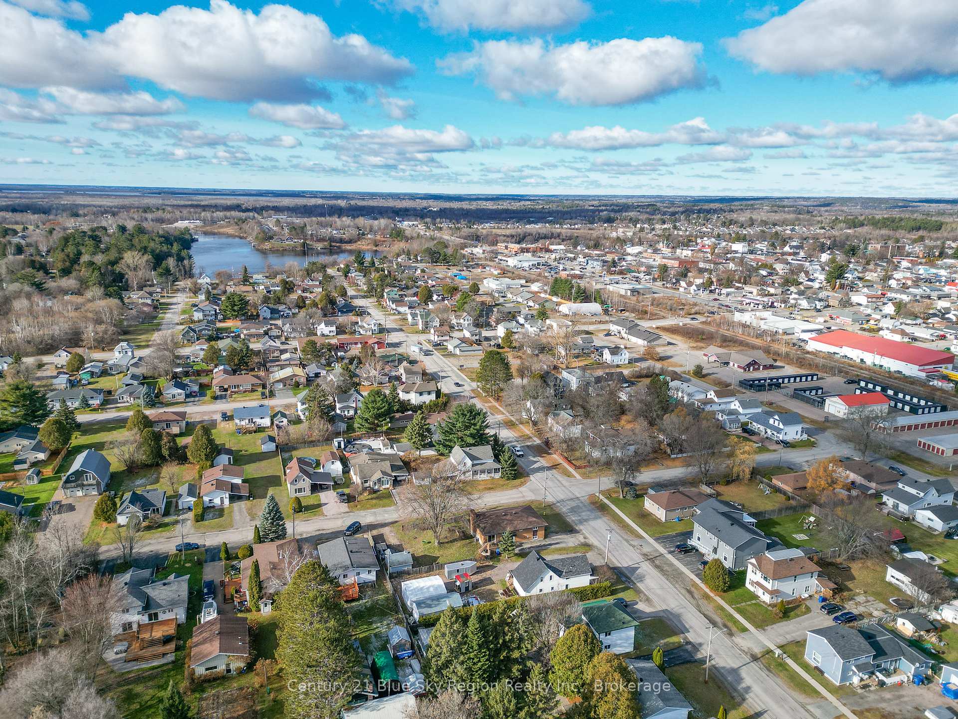 Photo 46 of 280 Arthur Street, West Nipissing, Sturgeon Falls — HOMEH