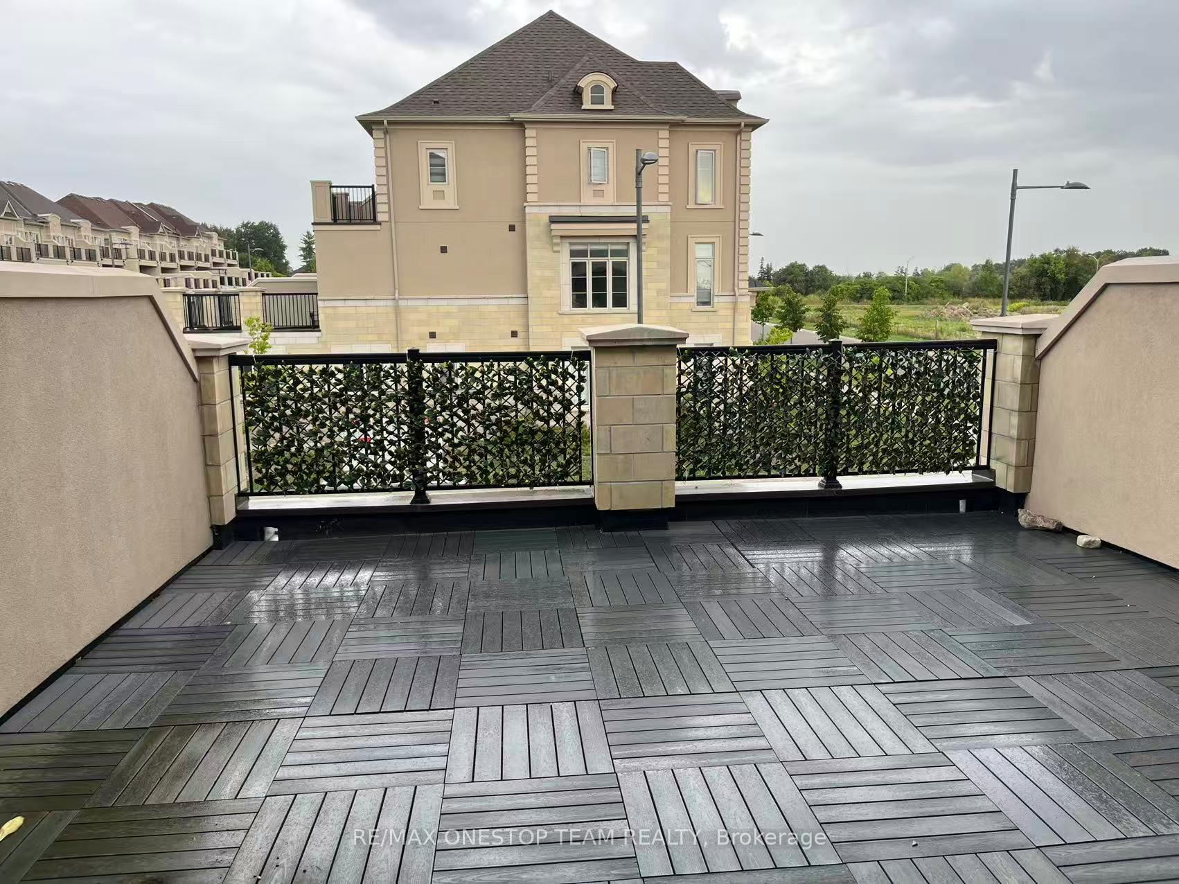 Photo 7 of 33 Babington Gate, Vaughan, Patterson — HOMEH
