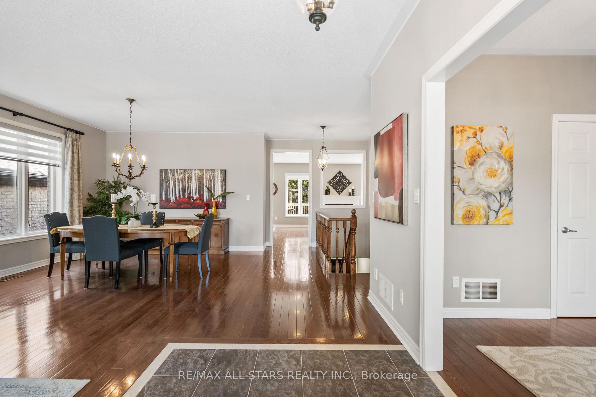 Photo 3 of 50 Oakside Drive, Uxbridge — HOMEH
