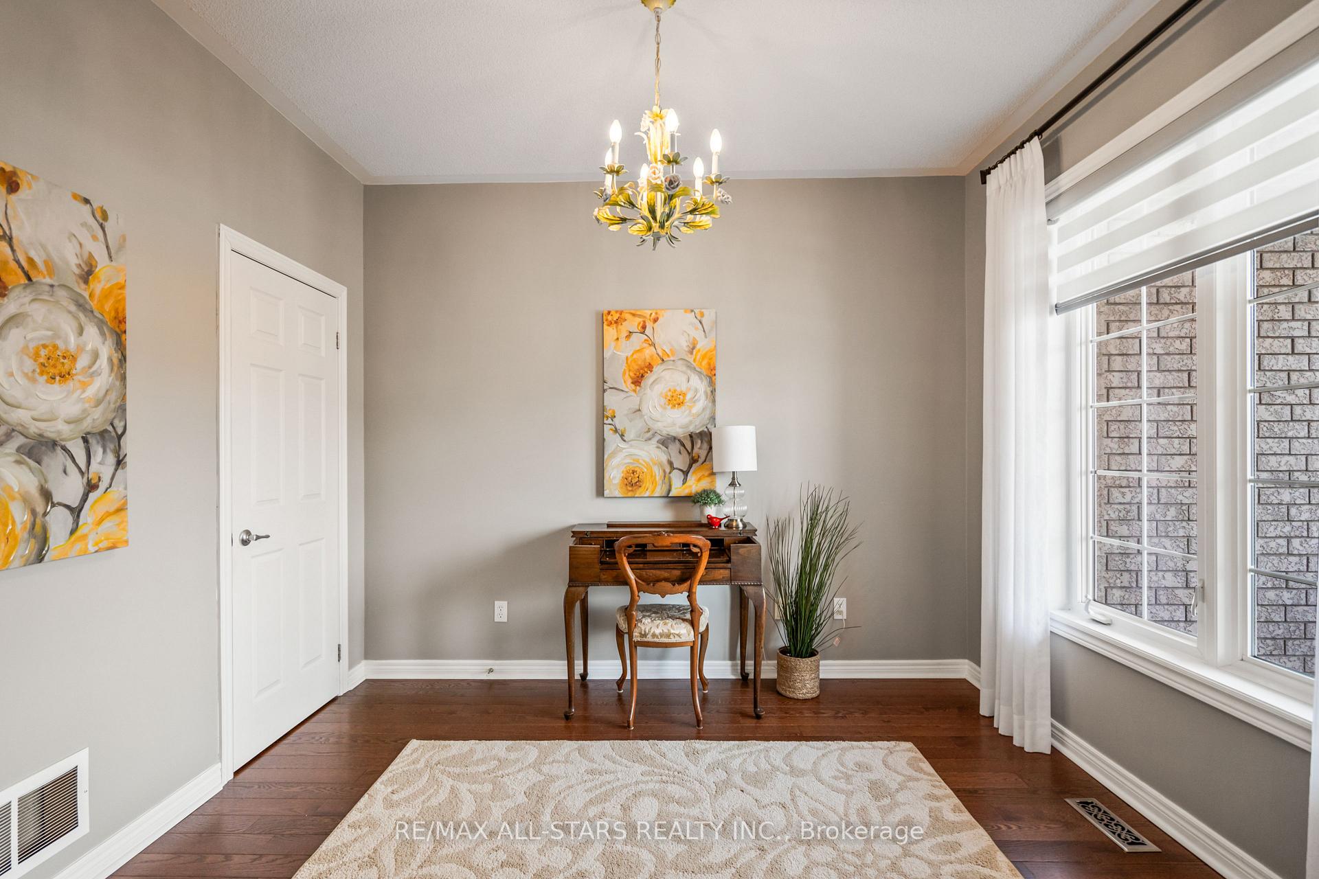Photo 7 of 50 Oakside Drive, Uxbridge — HOMEH