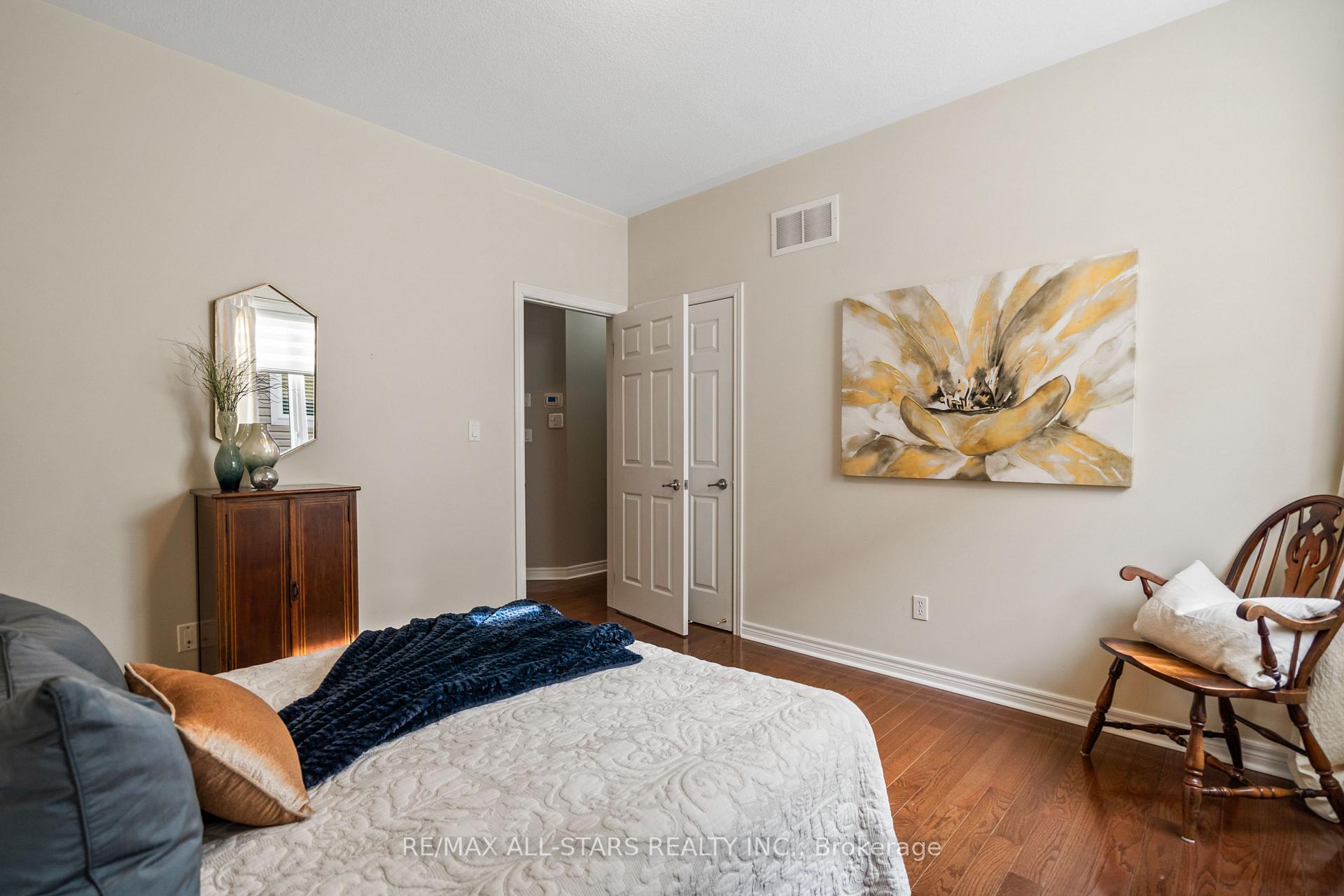 Photo 27 of 50 Oakside Drive, Uxbridge — HOMEH