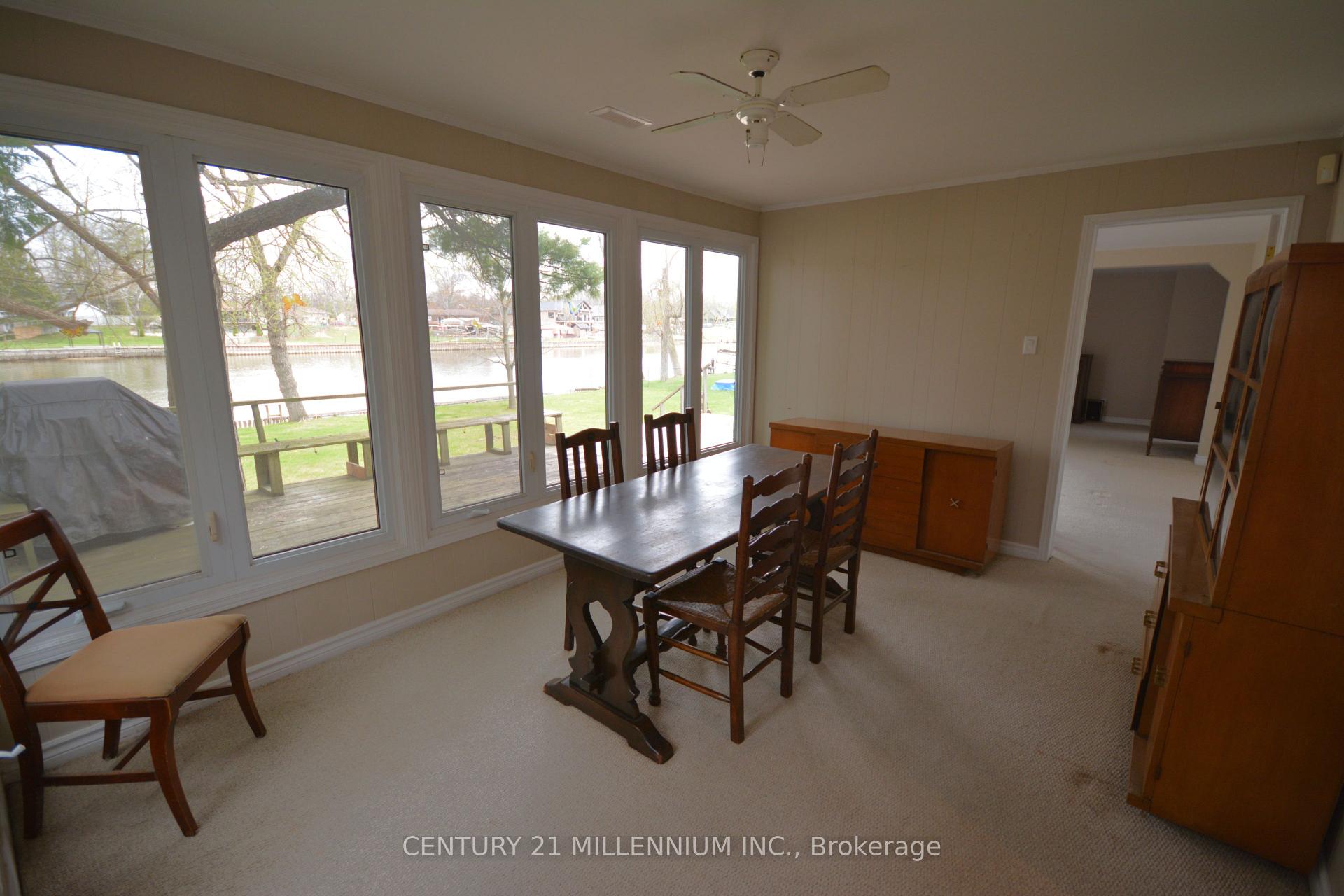 Photo 6 of 107 Old Mosley Street, Wasaga Beach — HOMEH