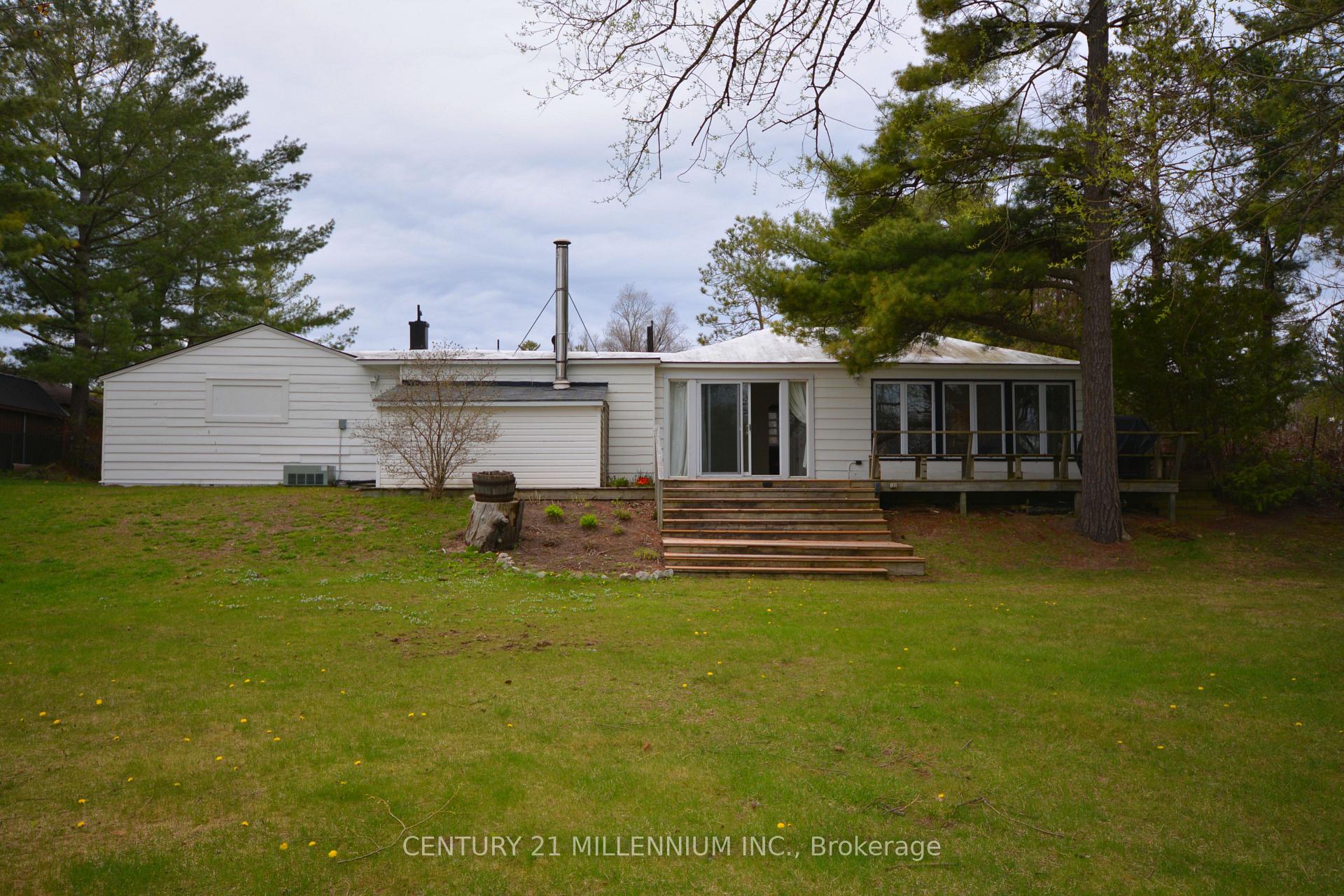 Photo 16 of 107 Old Mosley Street, Wasaga Beach — HOMEH