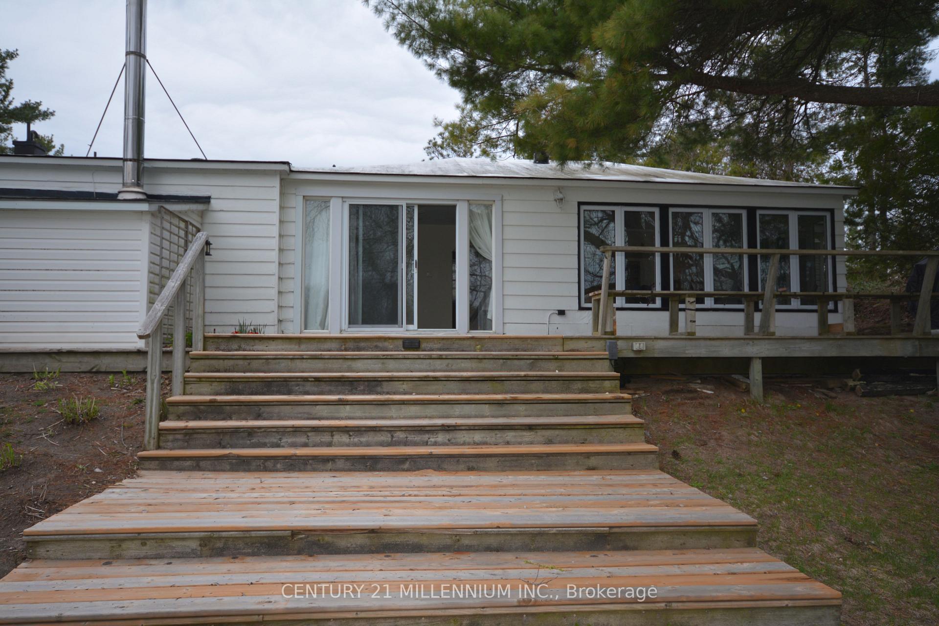 Photo 18 of 107 Old Mosley Street, Wasaga Beach — HOMEH
