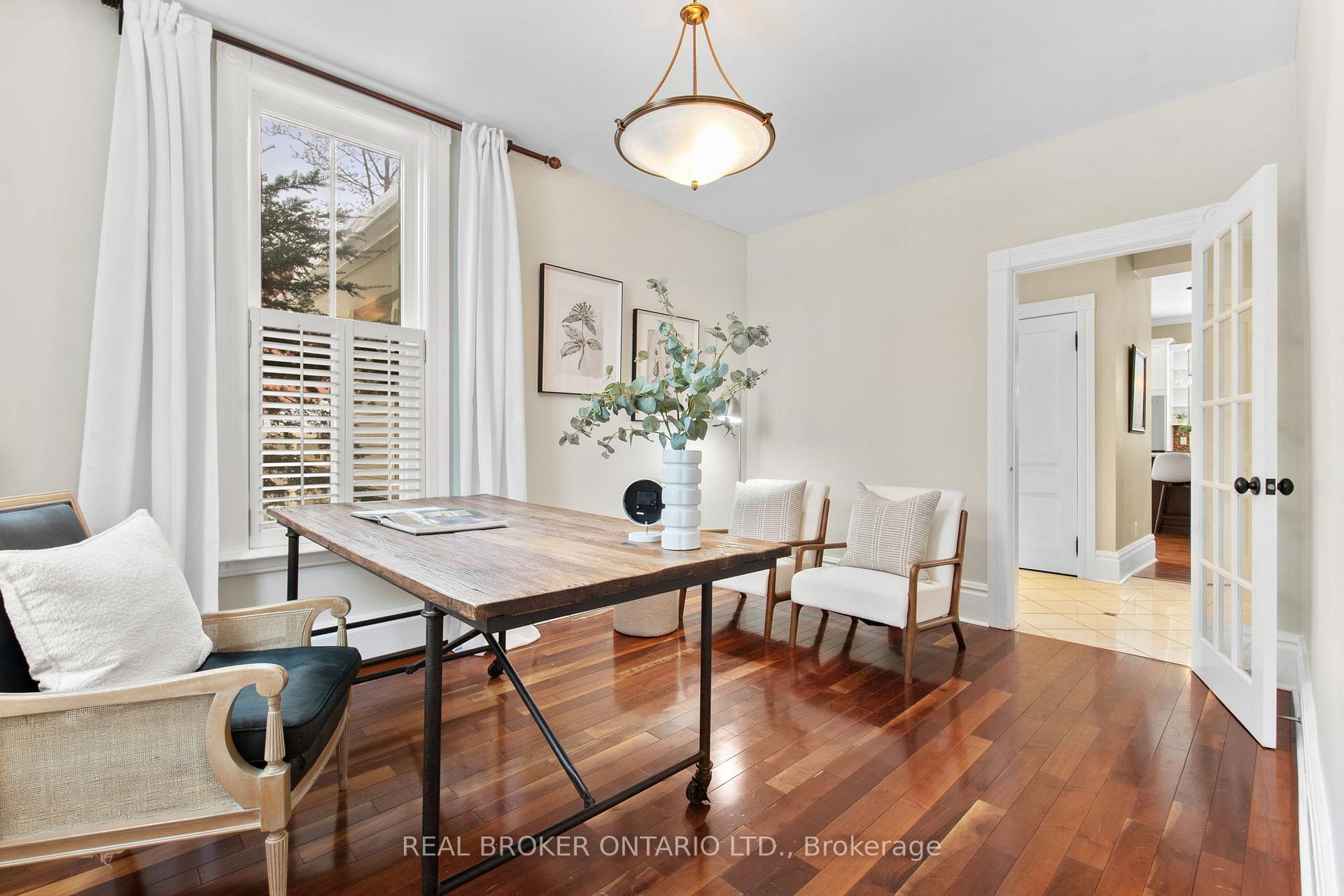 Photo 11 of 49 First Avenue, Uxbridge — HOMEH
