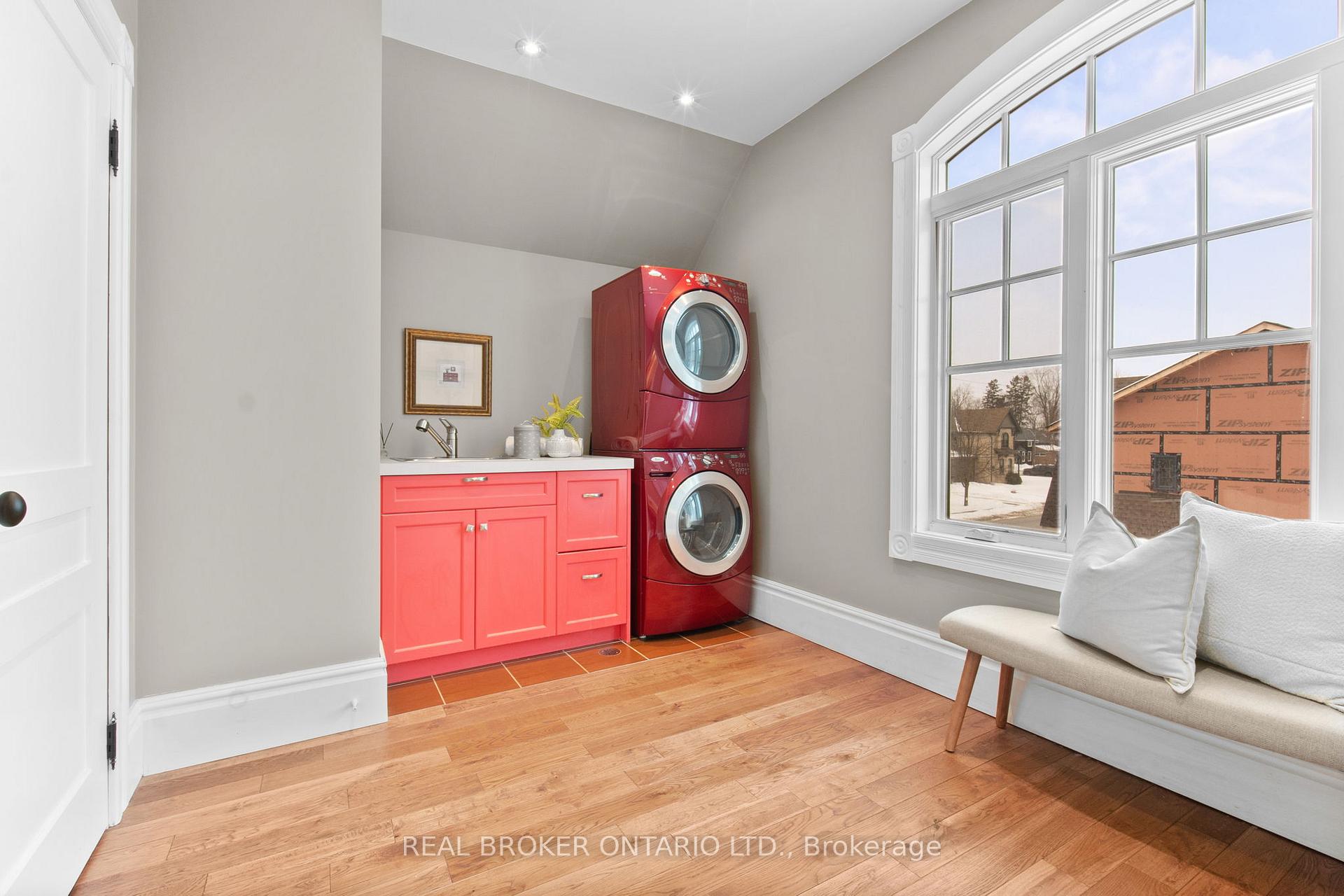 Photo 25 of 49 First Avenue, Uxbridge — HOMEH
