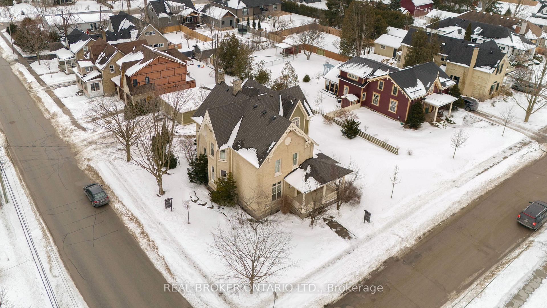 Photo 44 of 49 First Avenue, Uxbridge — HOMEH