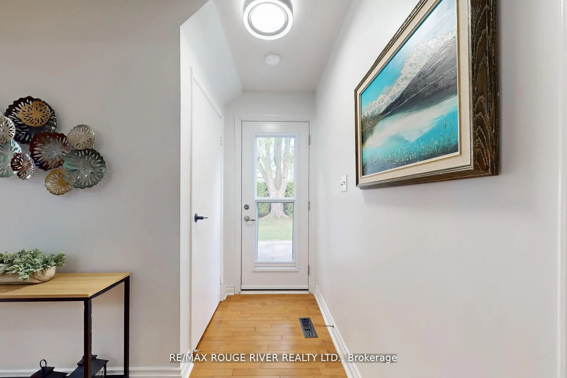 Photo 14 of 817 Finley Avenue, Ajax, South West — HOMEH