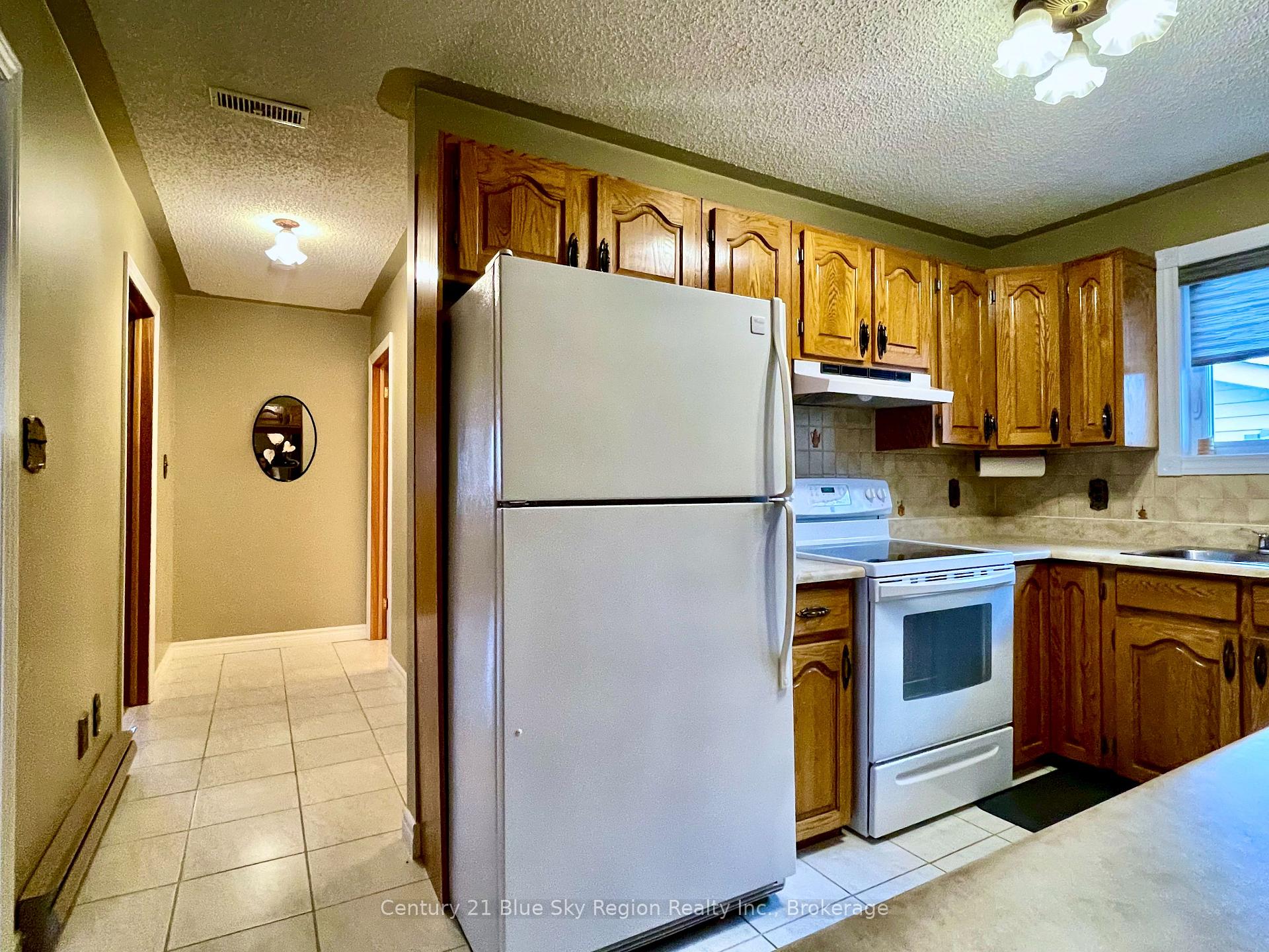 Photo 6 of 405 Mageau Street, West Nipissing, Sturgeon Falls — HOMEH