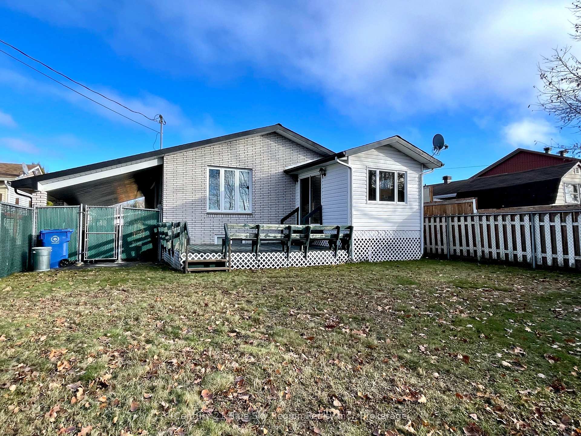 Photo 33 of 405 Mageau Street, West Nipissing, Sturgeon Falls — HOMEH