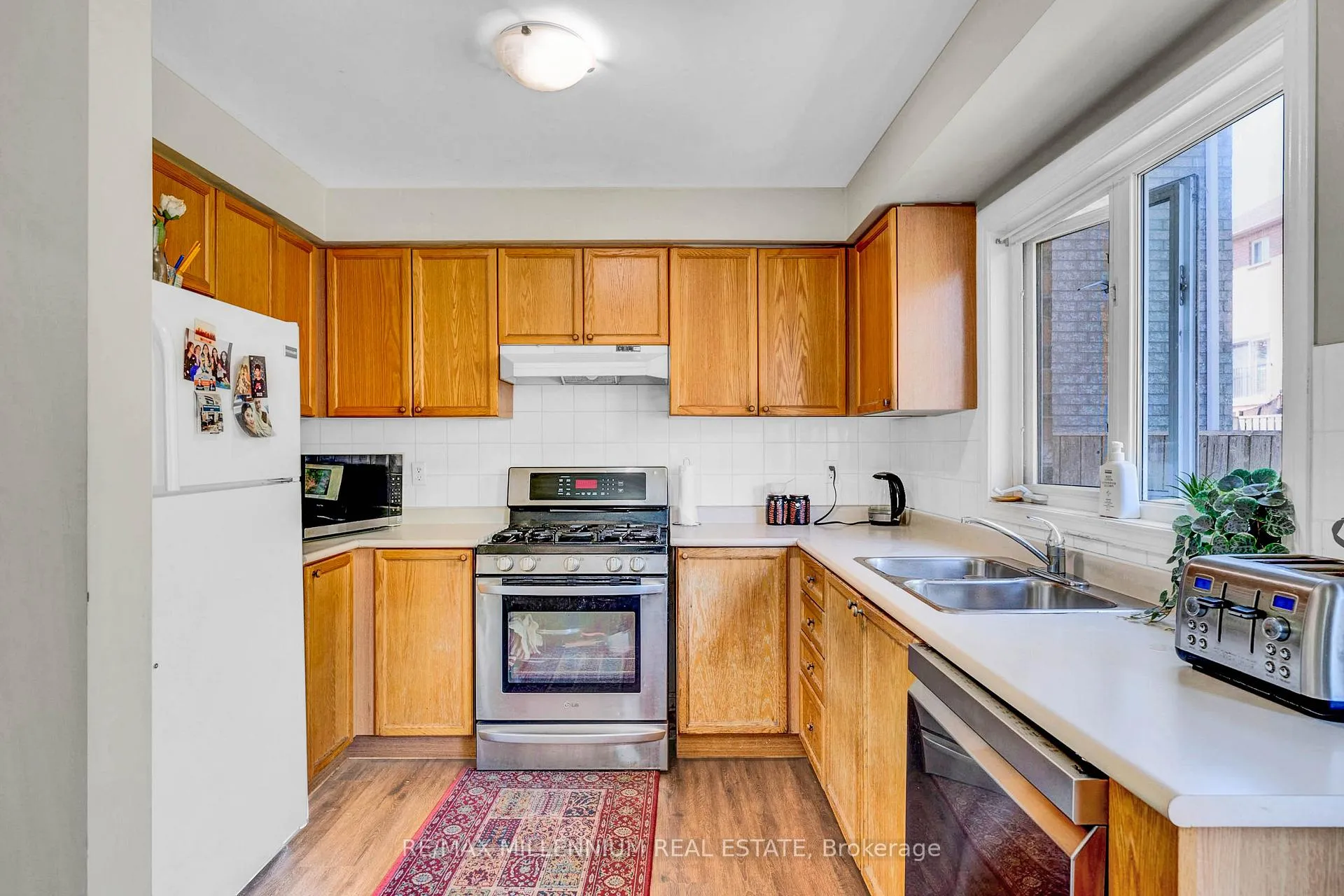Photo 10 of 10 Mainland Crescent E, Vaughan, Vellore Village — HOMEH