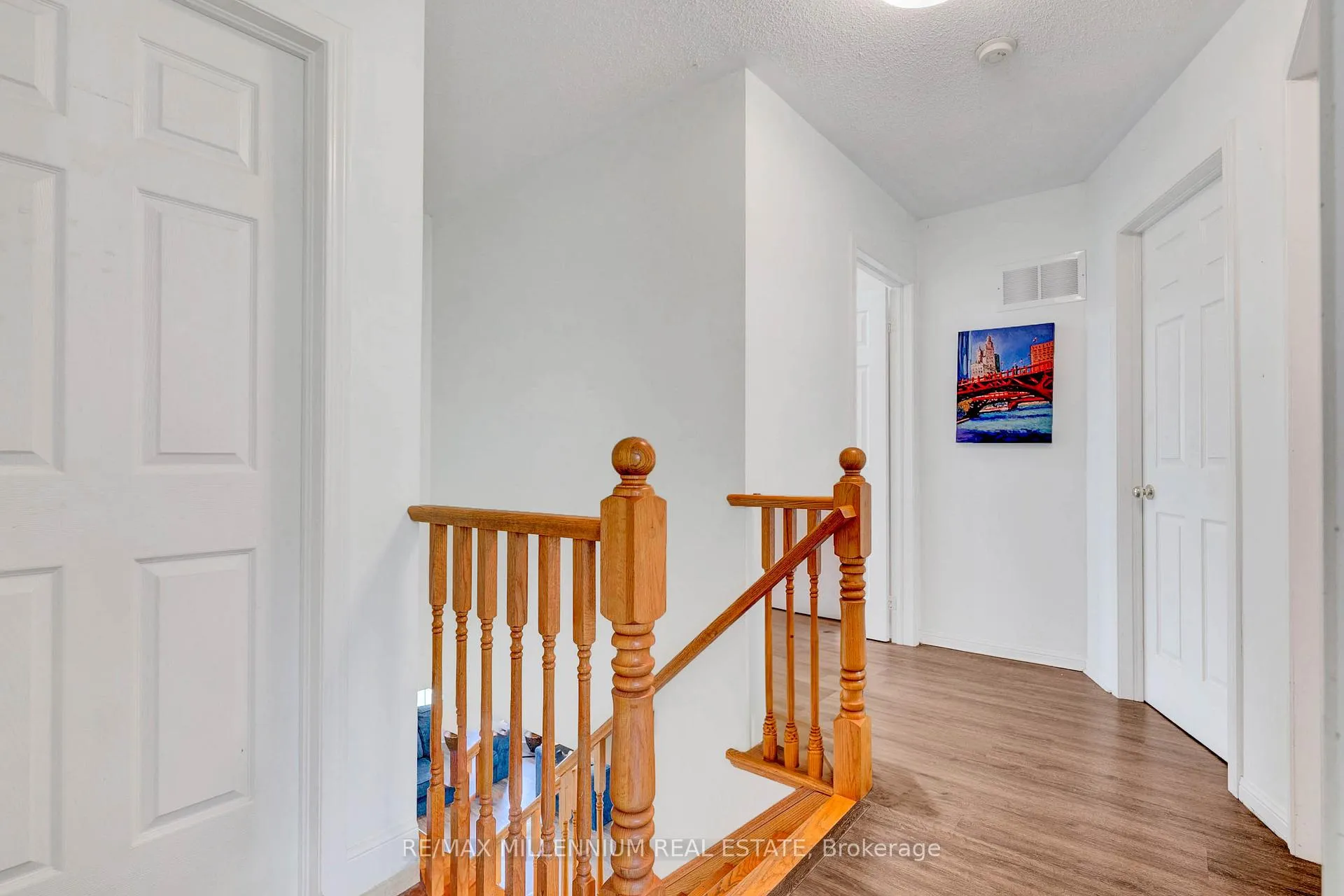 Photo 18 of 10 Mainland Crescent E, Vaughan, Vellore Village — HOMEH