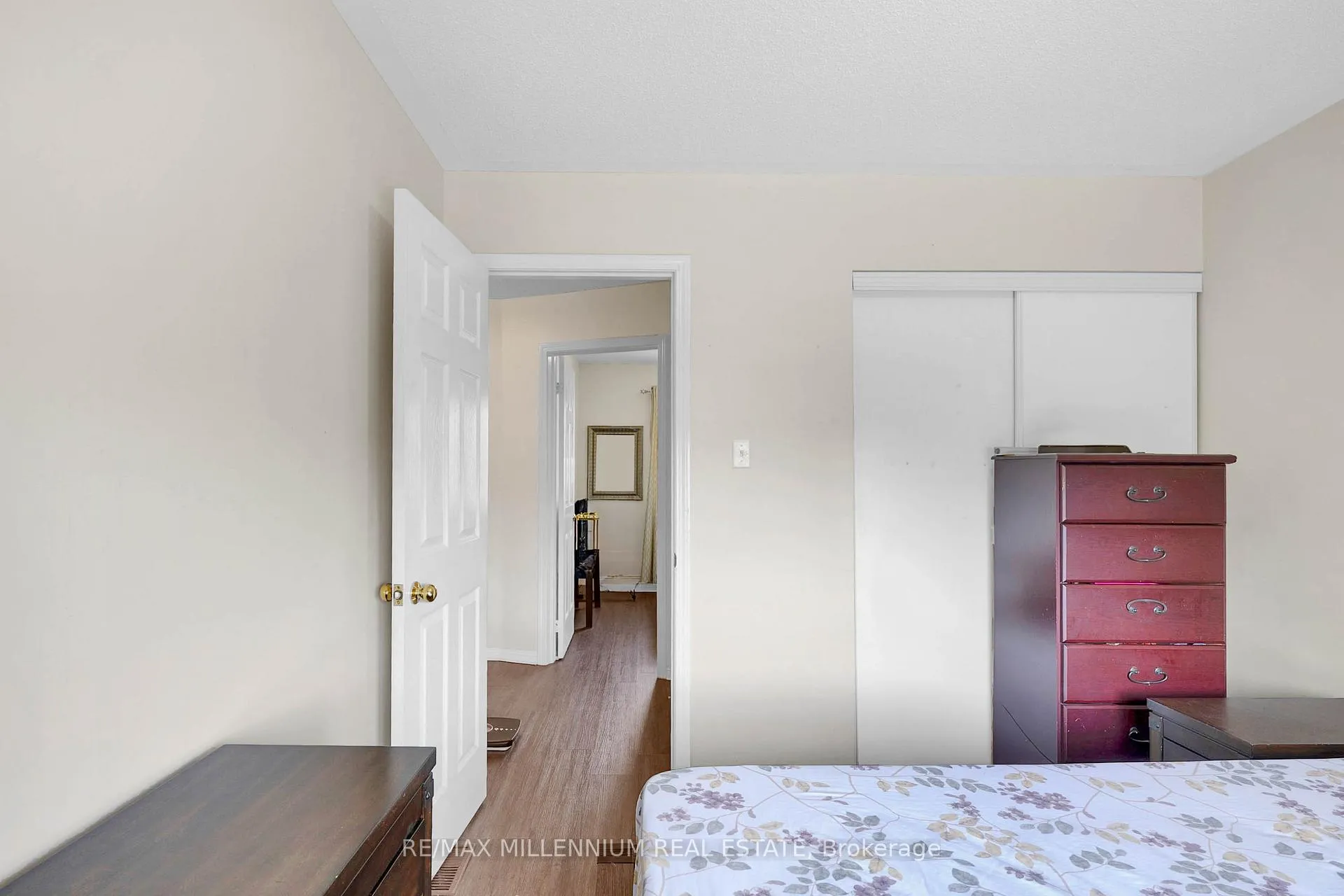 Photo 24 of 10 Mainland Crescent E, Vaughan, Vellore Village — HOMEH