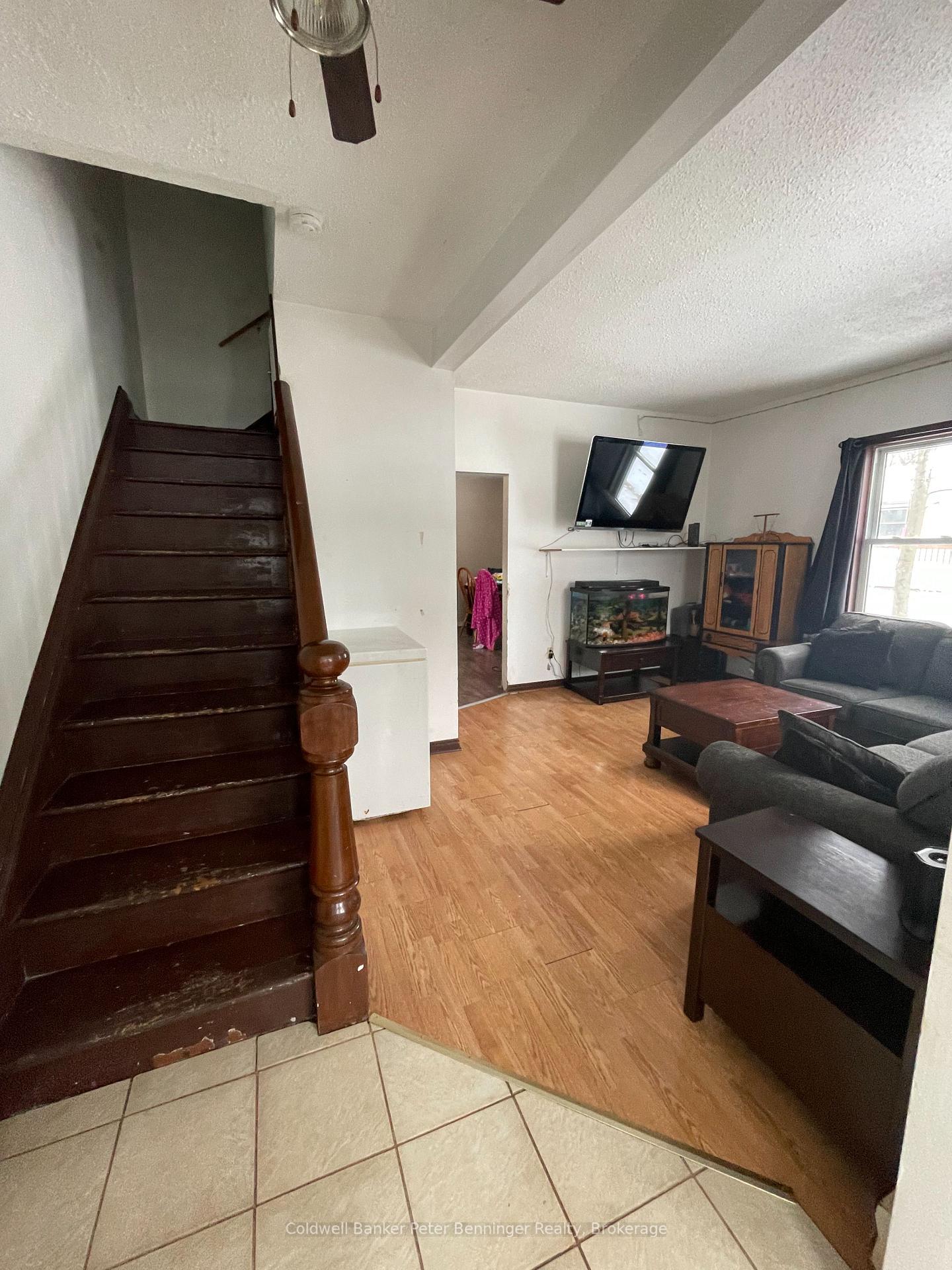 Photo 12 of 237 Victoria Street S, Arran-Elderslie — HOMEH