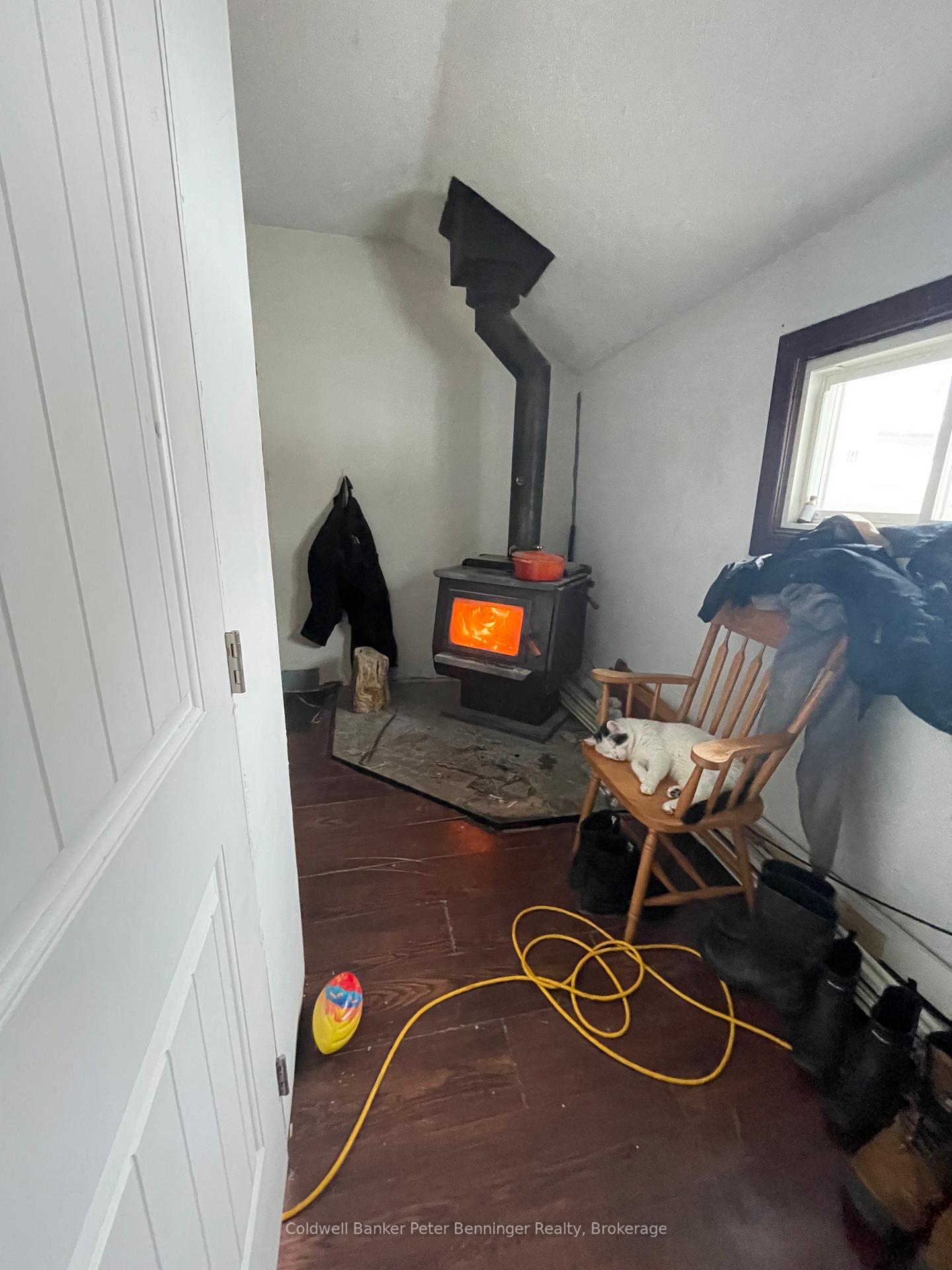 Photo 10 of 237 Victoria Street S, Arran-Elderslie — HOMEH