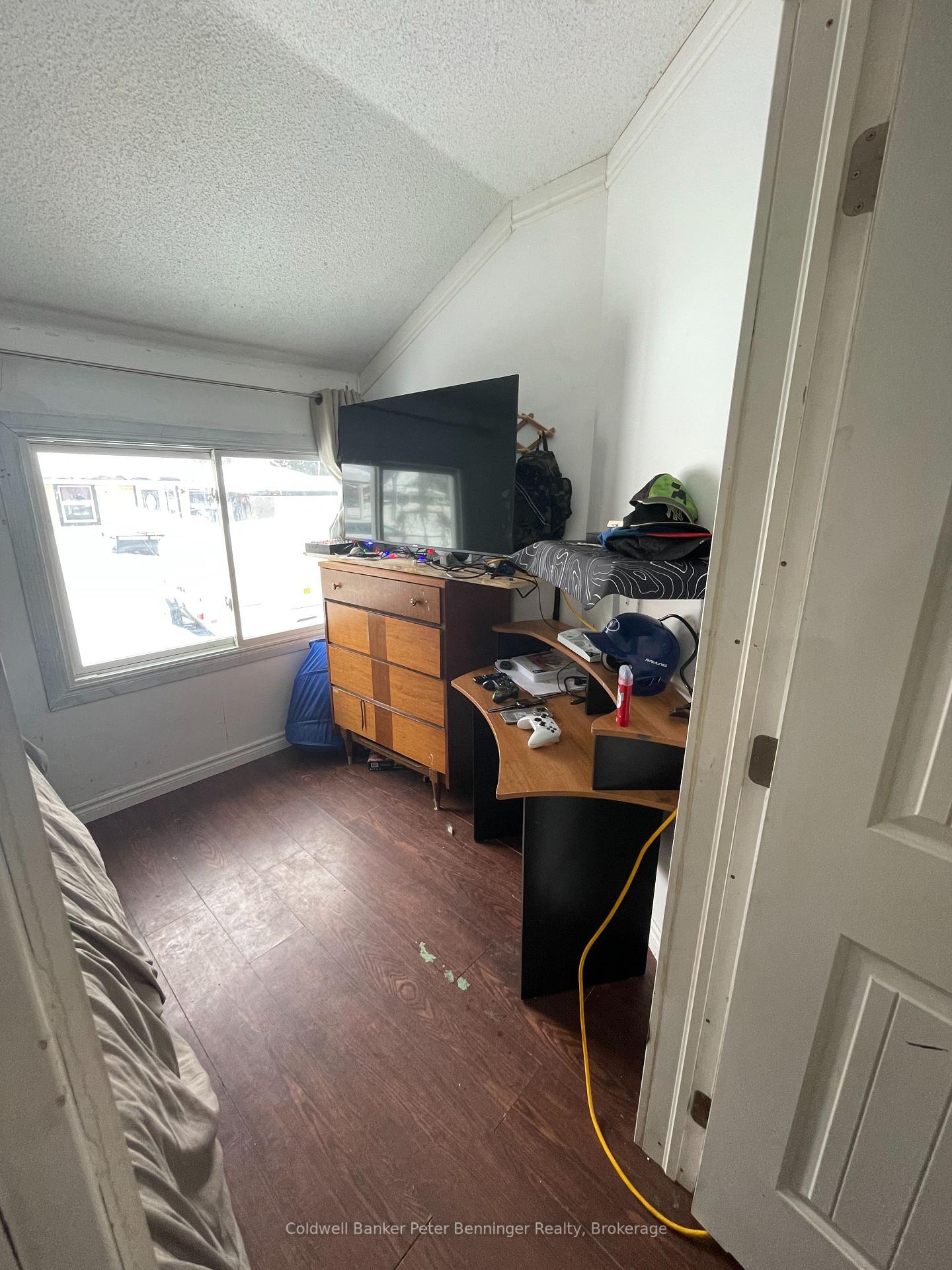 Photo 13 of 237 Victoria Street S, Arran-Elderslie — HOMEH
