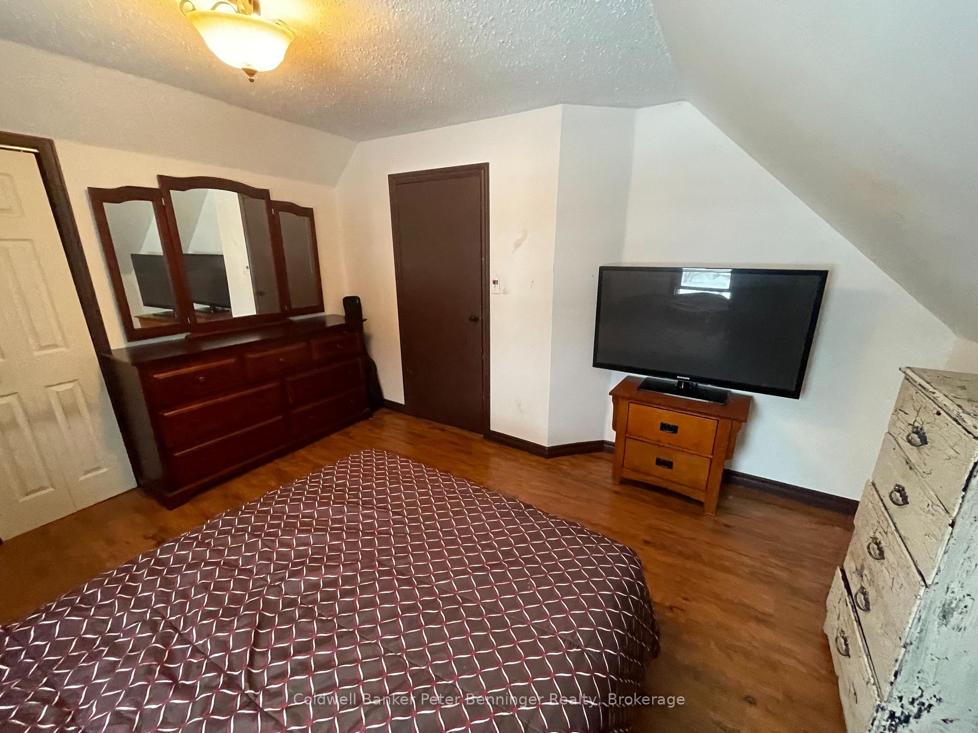 Photo 32 of 237 Victoria Street S, Arran-Elderslie — HOMEH