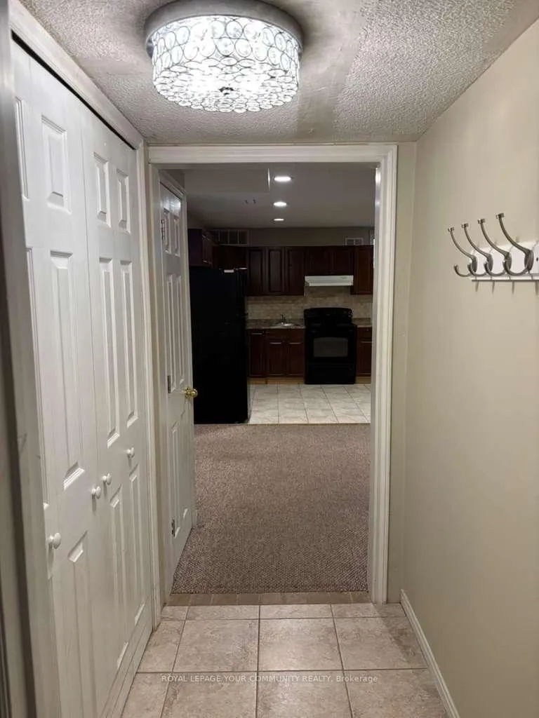 Photo 1 of Unit #Basement, 27 Michael Court, Vaughan, Crestwood-Springfarm-Yorkhill — HOMEH