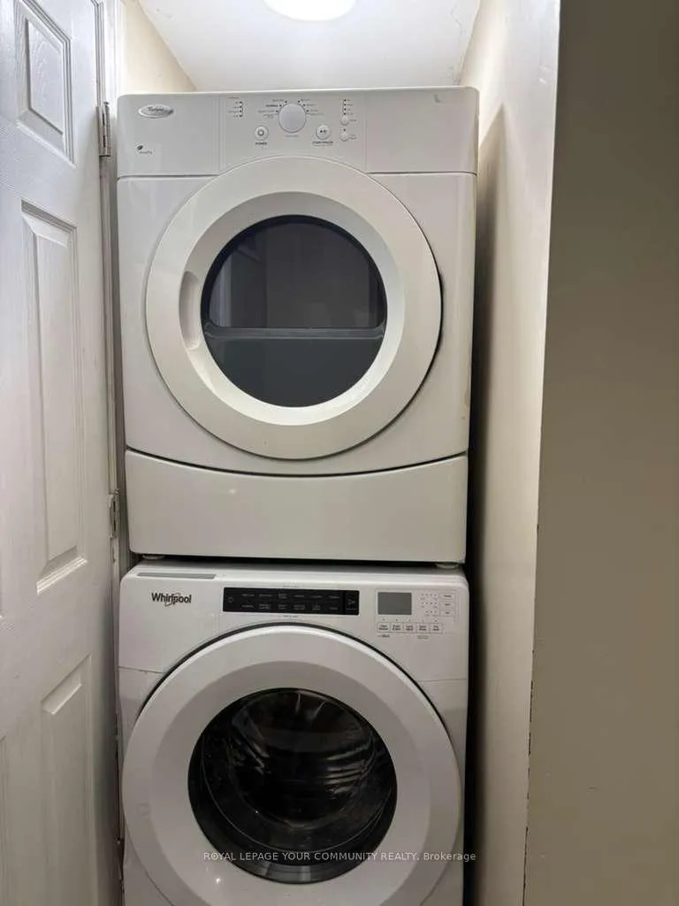 Photo 7 of Unit #Basement, 27 Michael Court, Vaughan, Crestwood-Springfarm-Yorkhill — HOMEH