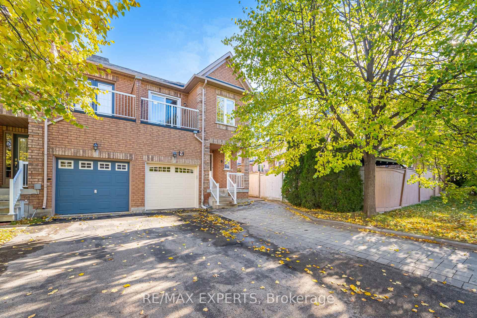 Photo 3 of 9 Marathon Avenue, Vaughan, Patterson — HOMEH