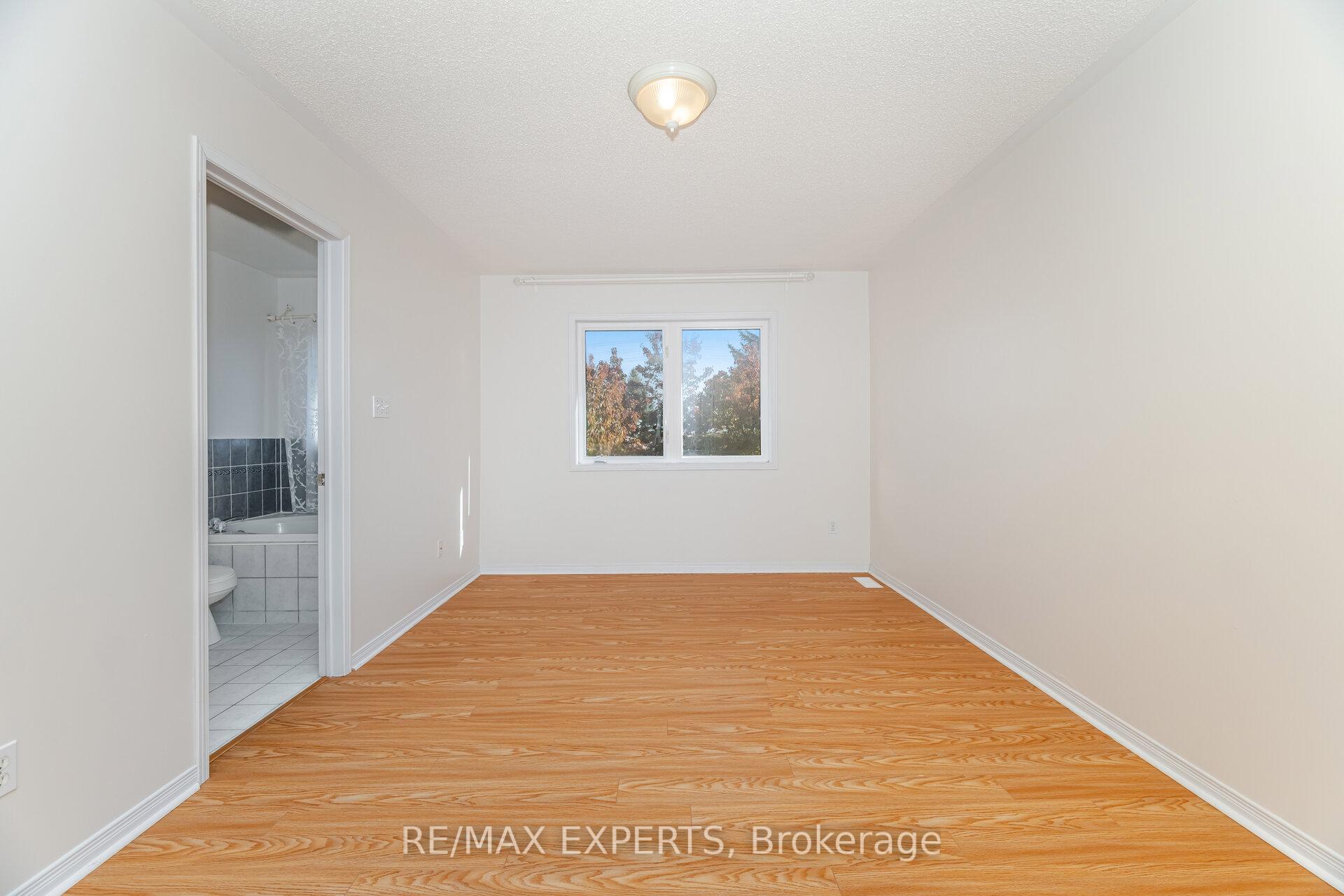 Photo 22 of 9 Marathon Avenue, Vaughan, Patterson — HOMEH