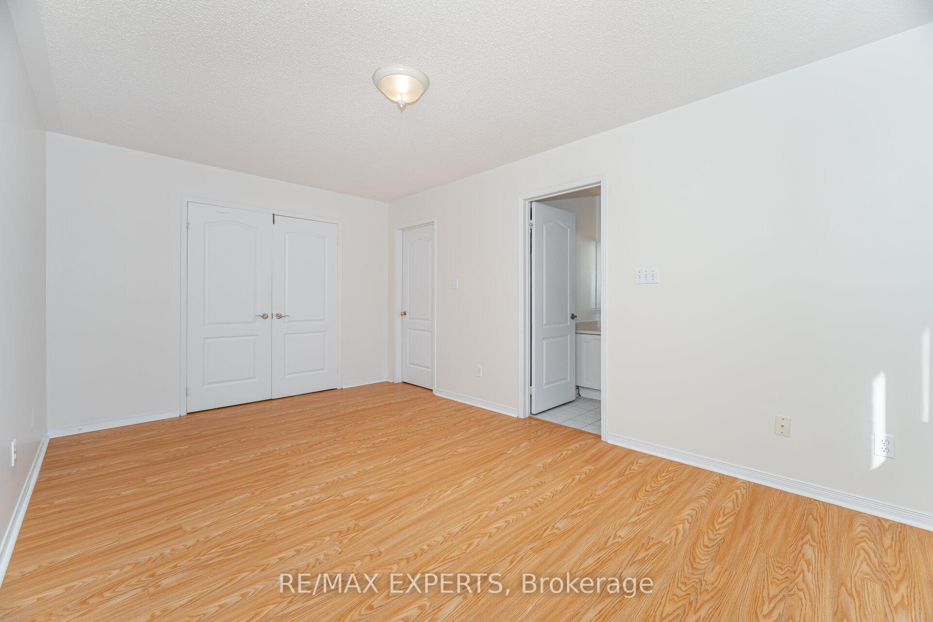 Photo 24 of 9 Marathon Avenue, Vaughan, Patterson — HOMEH