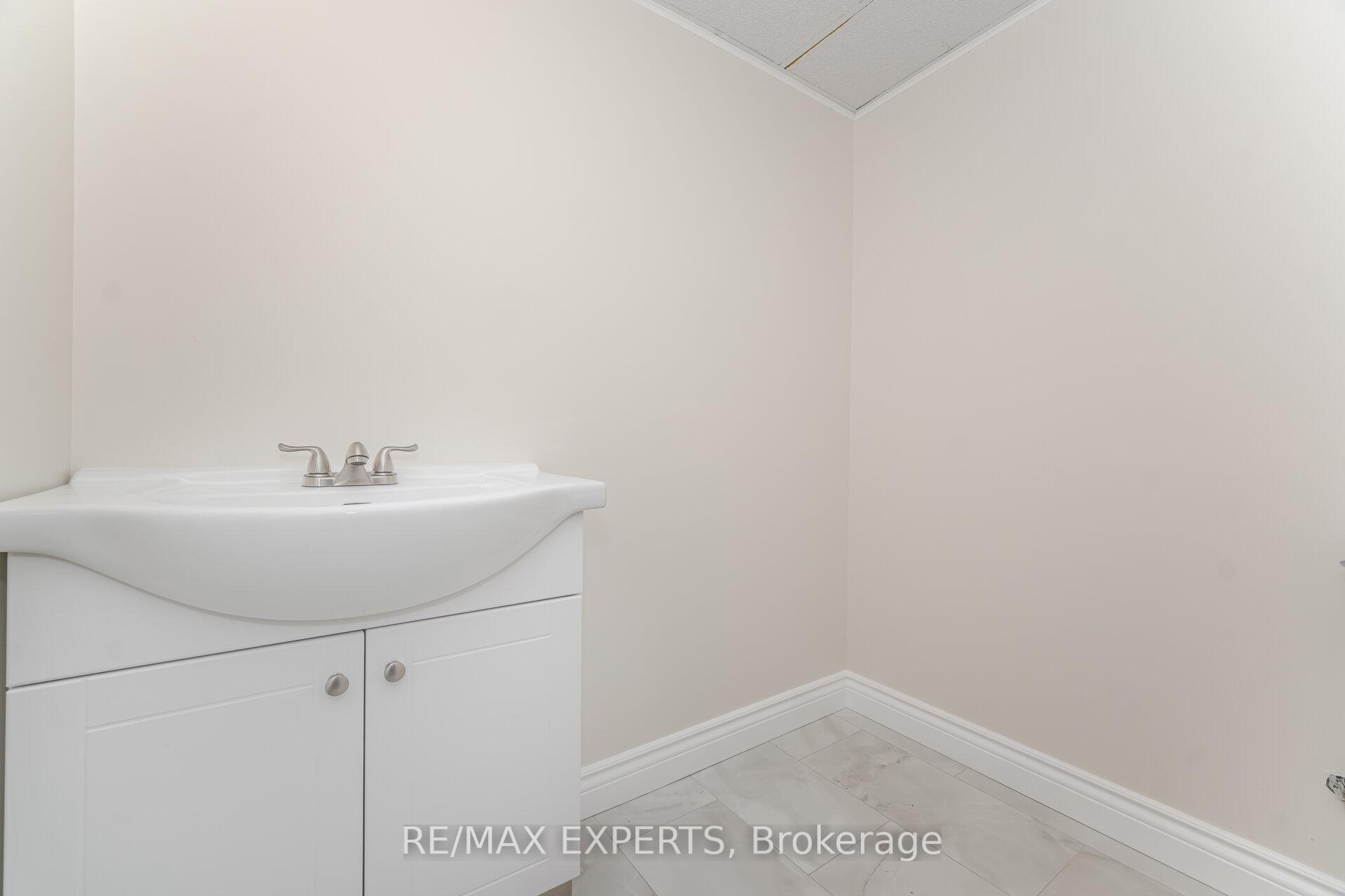 Photo 40 of 9 Marathon Avenue, Vaughan, Patterson — HOMEH