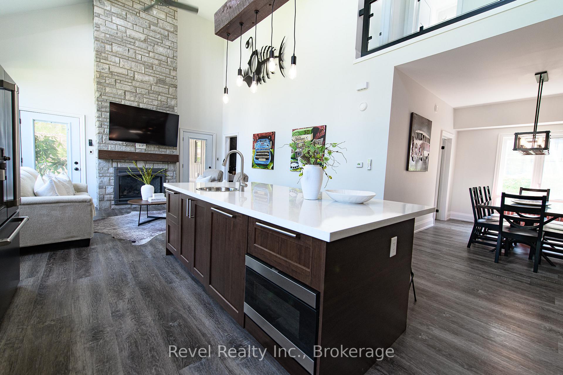 Photo 15 of 2165 Shore Lane, Wasaga Beach — HOMEH