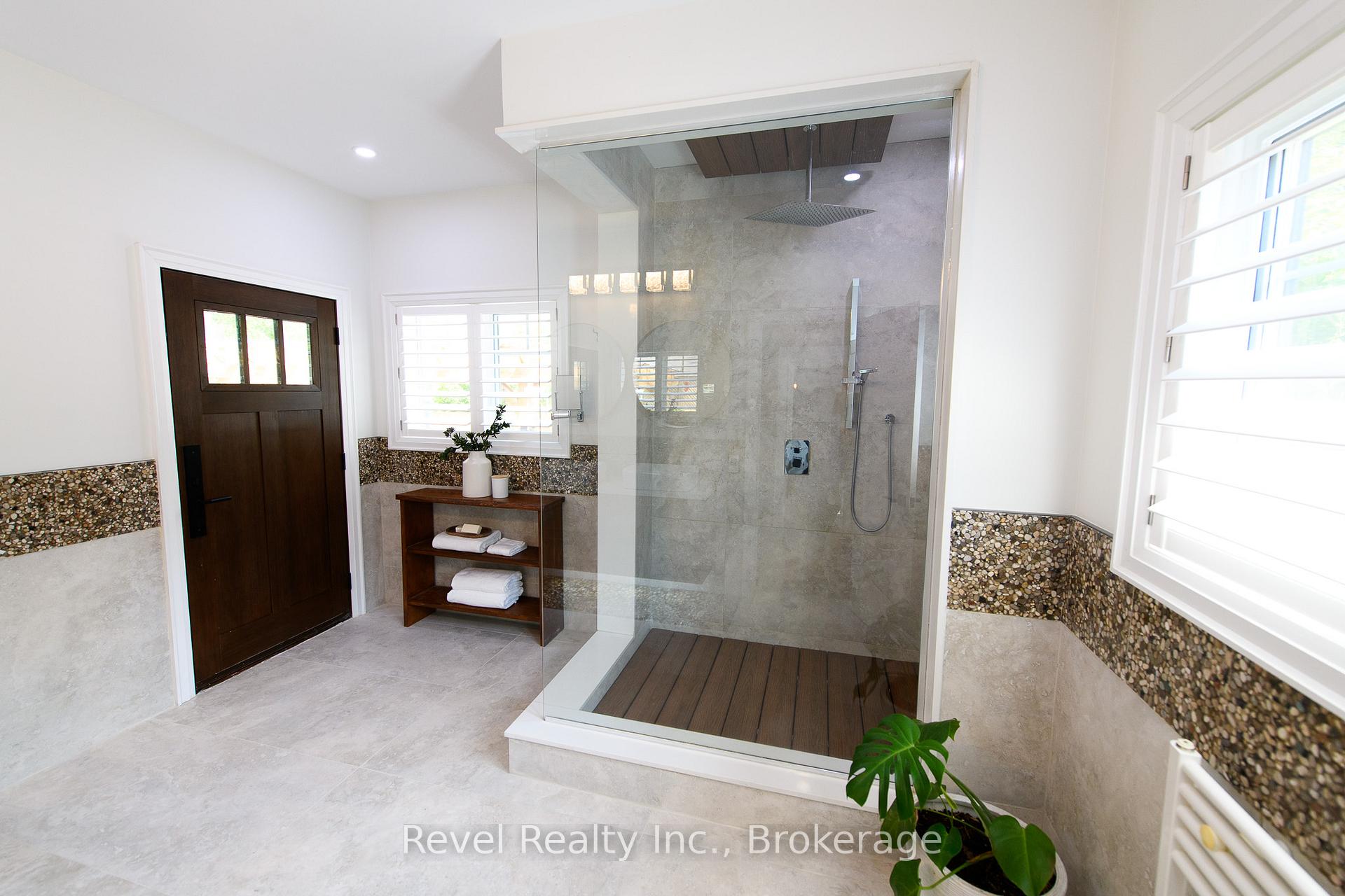 Photo 24 of 2165 Shore Lane, Wasaga Beach — HOMEH