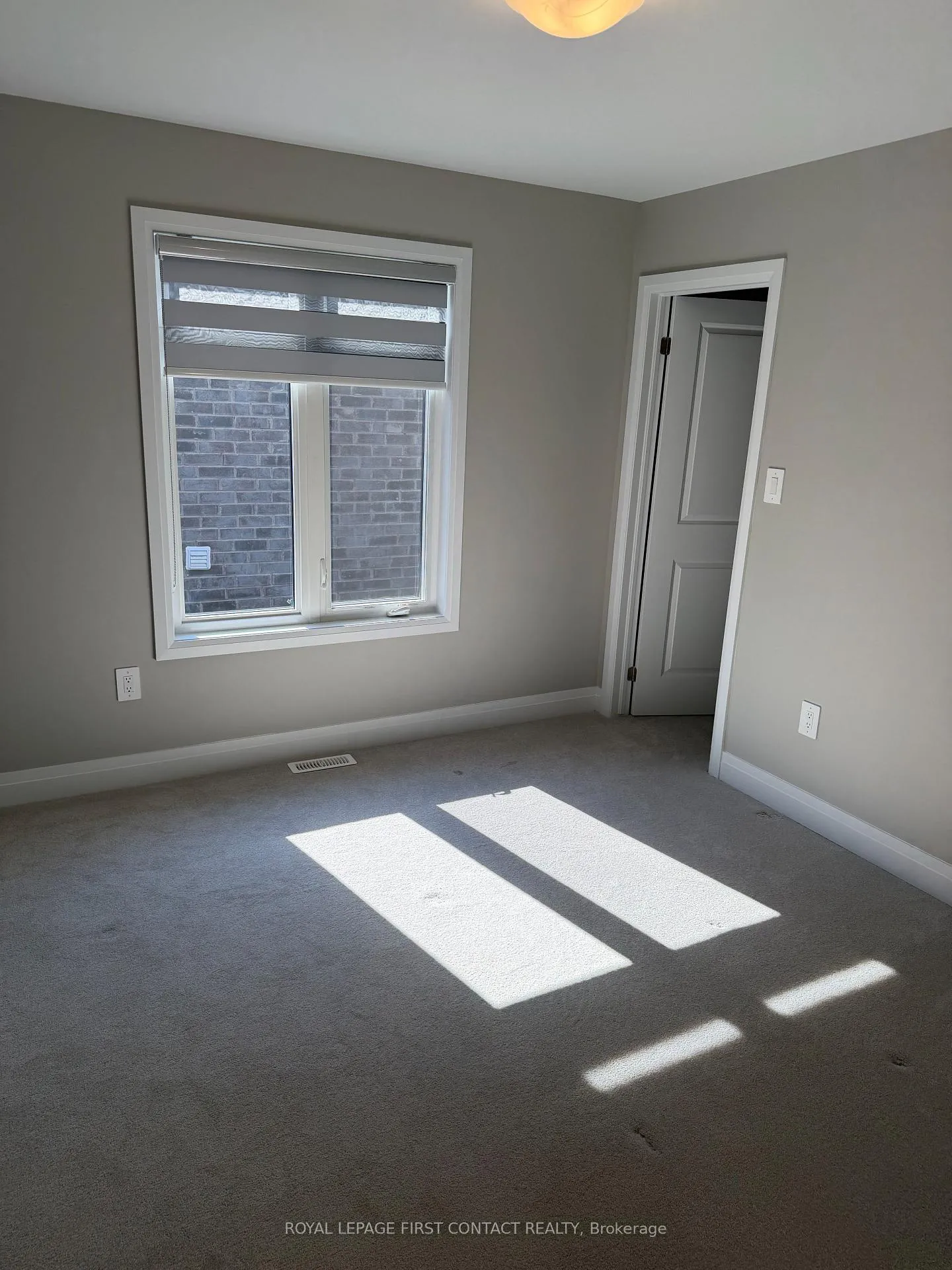 Photo 16 of Unit Upper, 25 Paddington Grove, Barrie, Rural Barrie Southwest — HOMEH