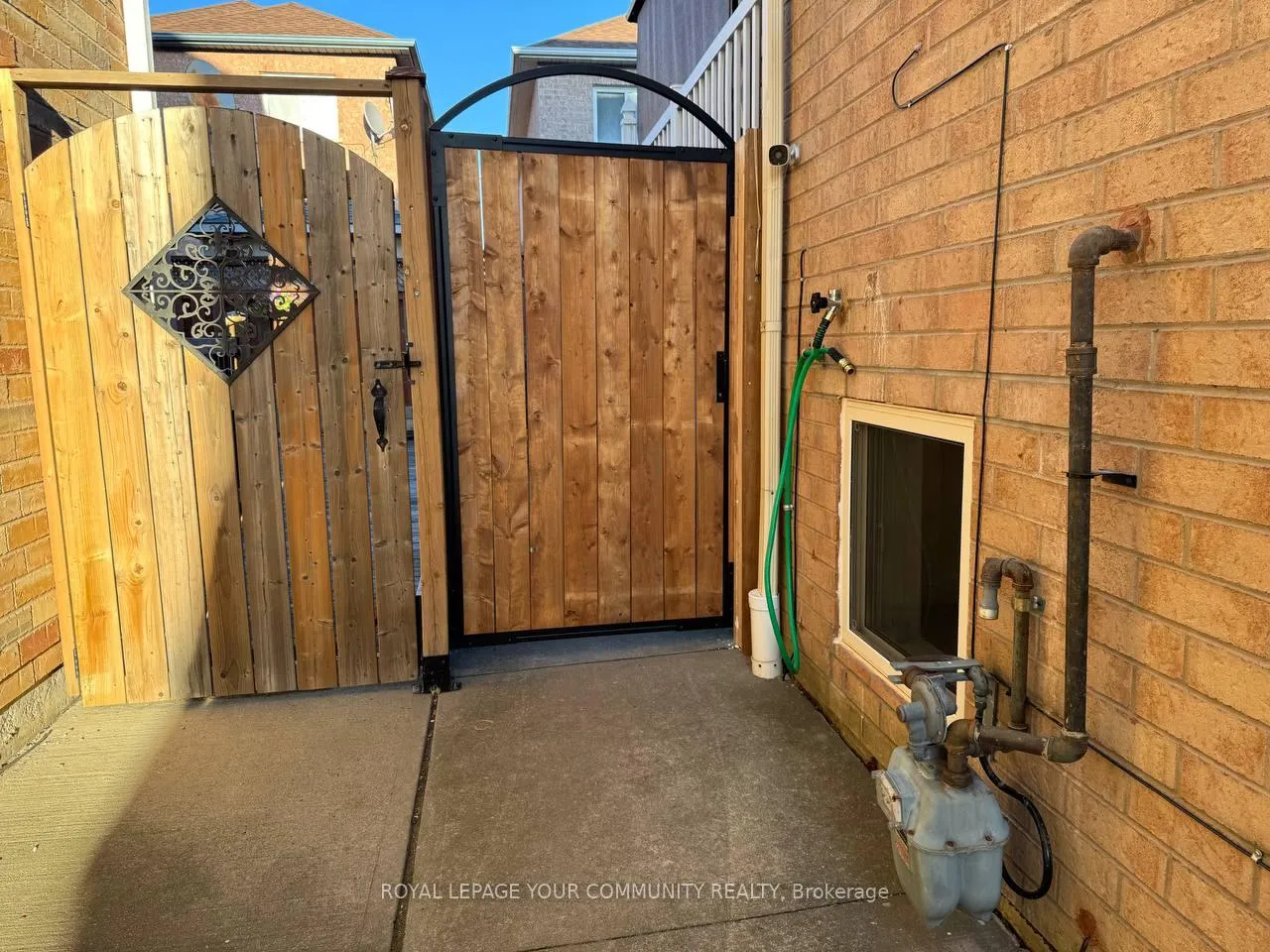 Photo 14 of 49 Chiara Drive, Vaughan, Vellore Village — HOMEH